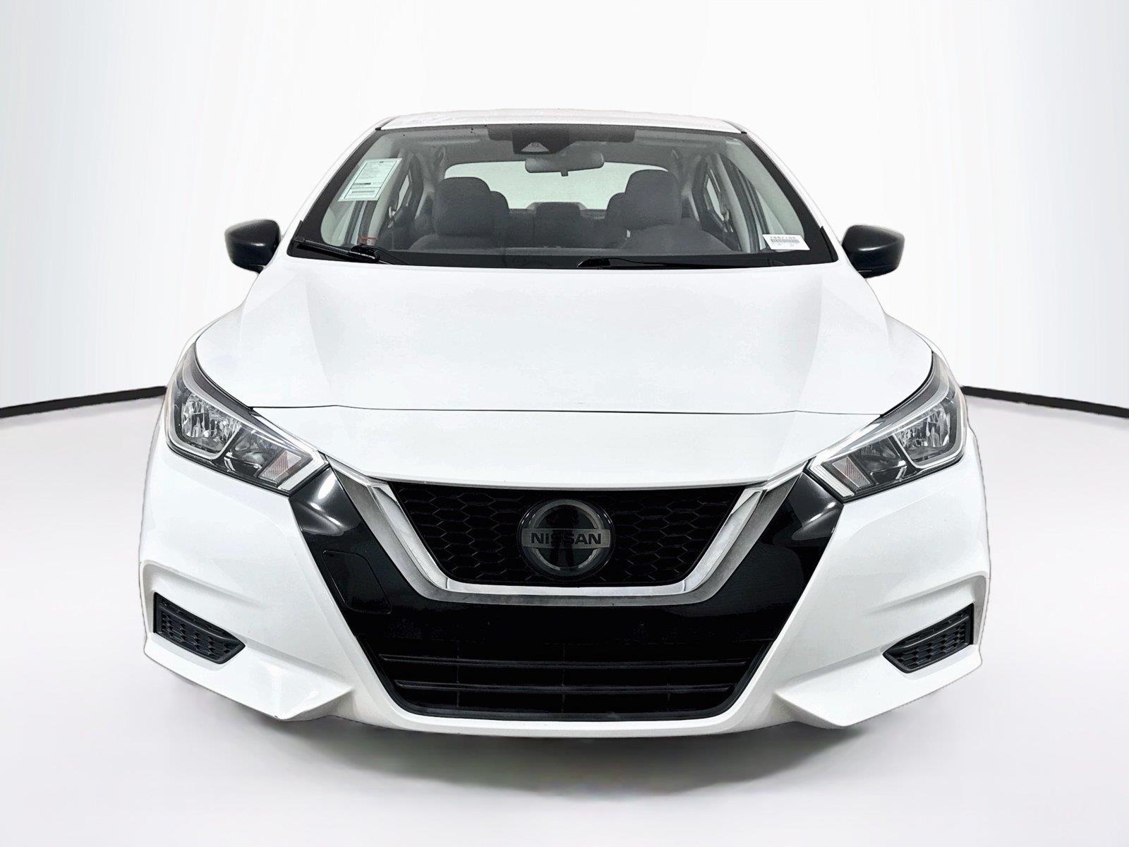 2020 Nissan Versa S photo 6