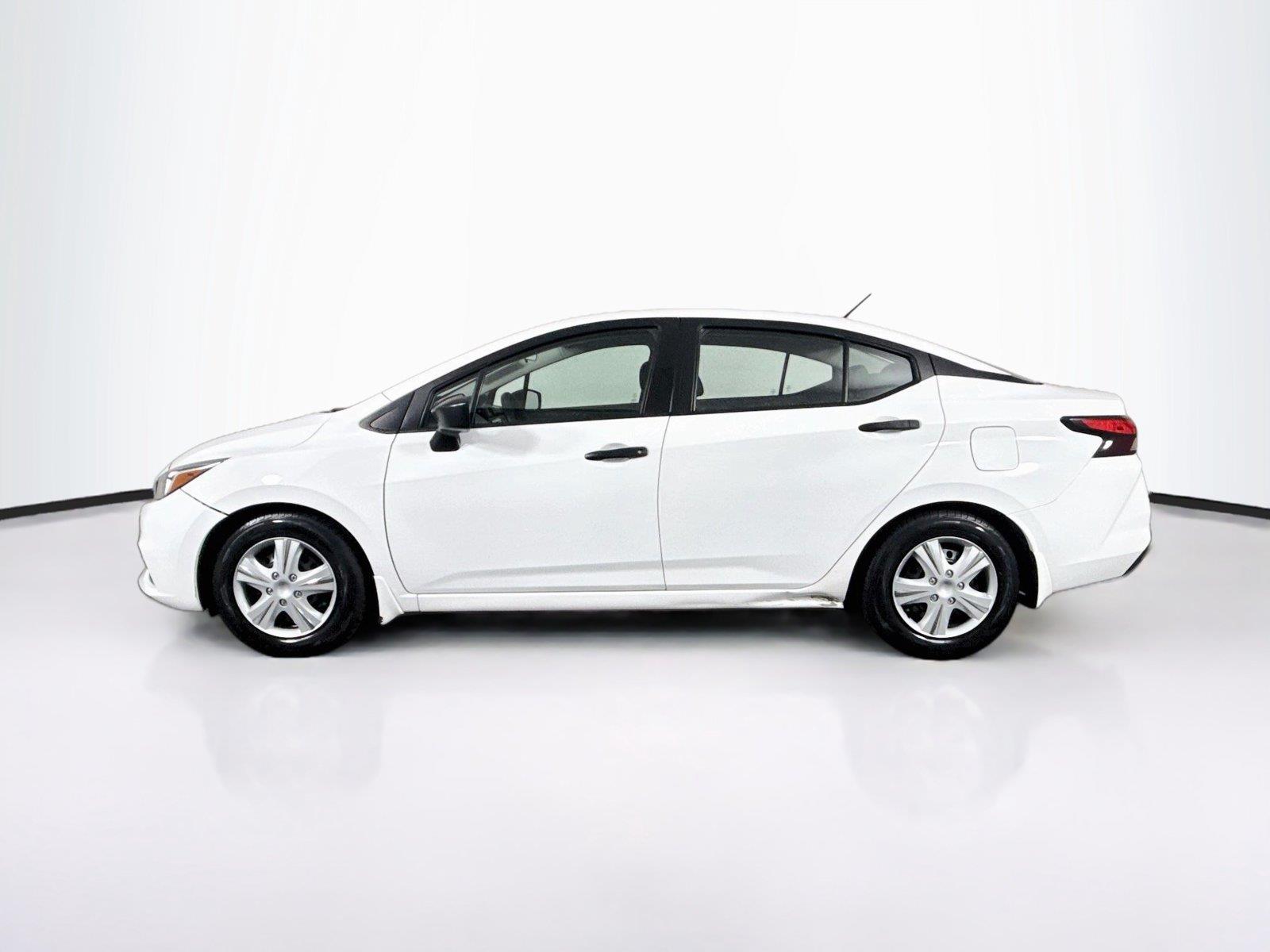 2020 Nissan Versa S photo 11