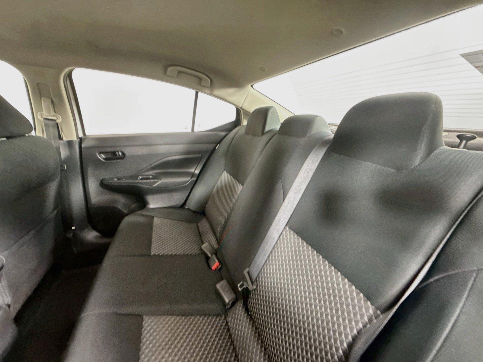 2020 Nissan Versa S photo 26