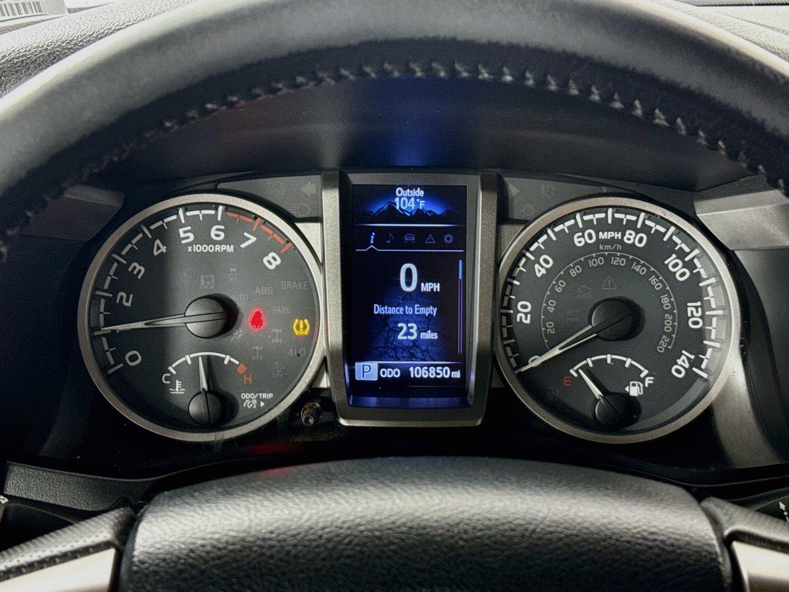 2019 Toyota Tacoma SR5 photo 17