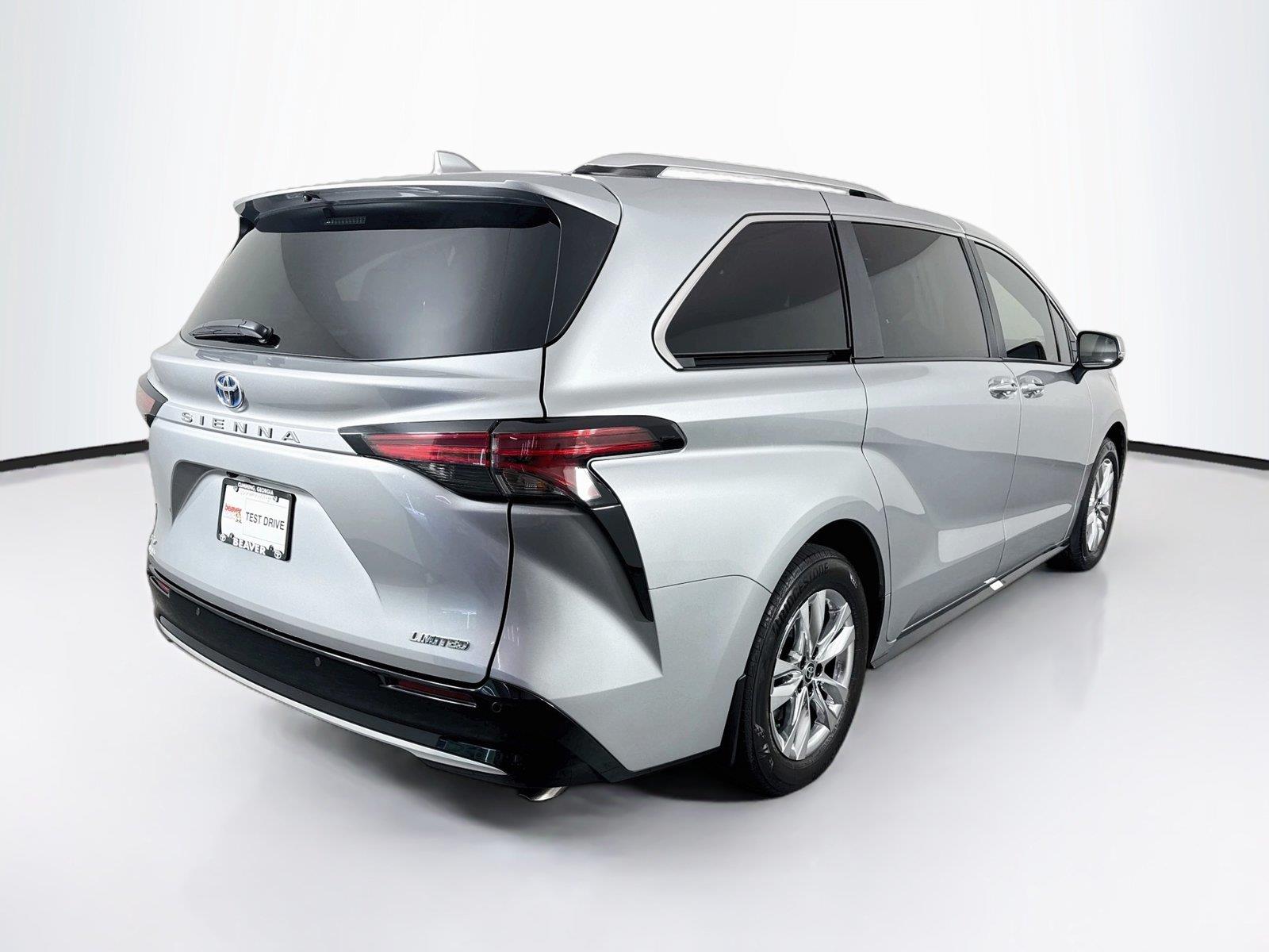 2025 Toyota Sienna