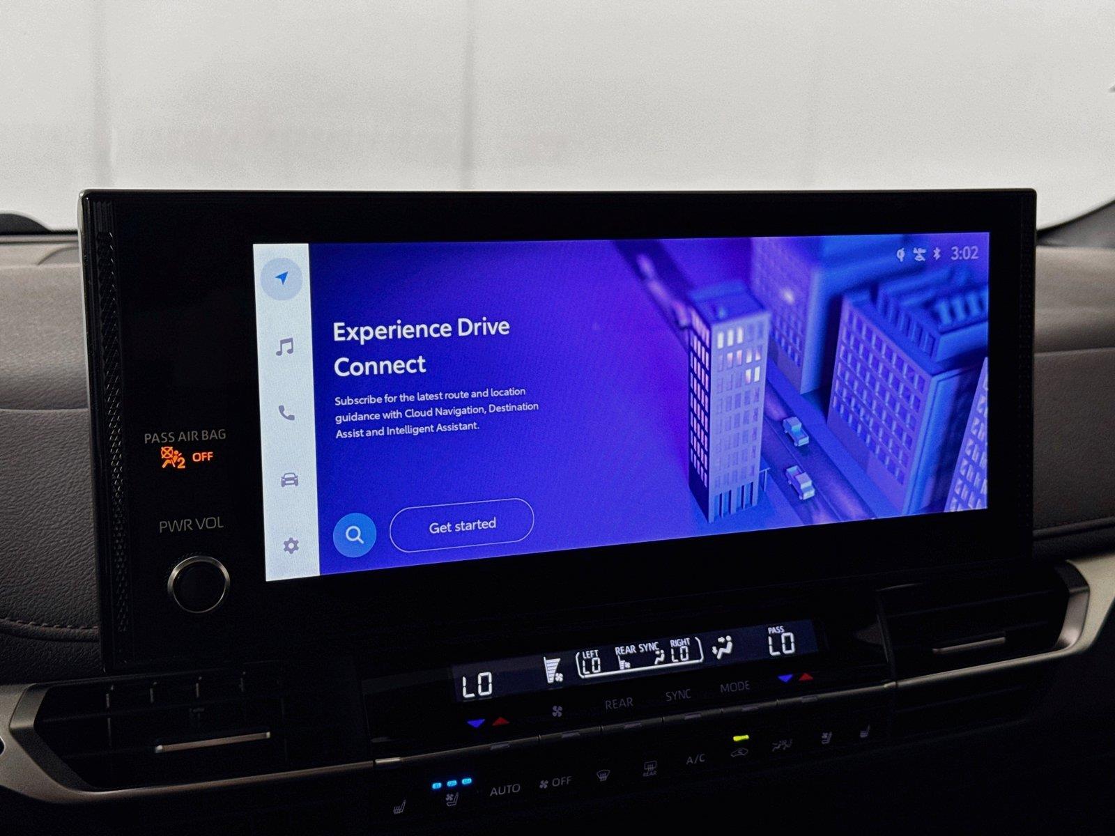 2025 Toyota Sienna Limited photo 6