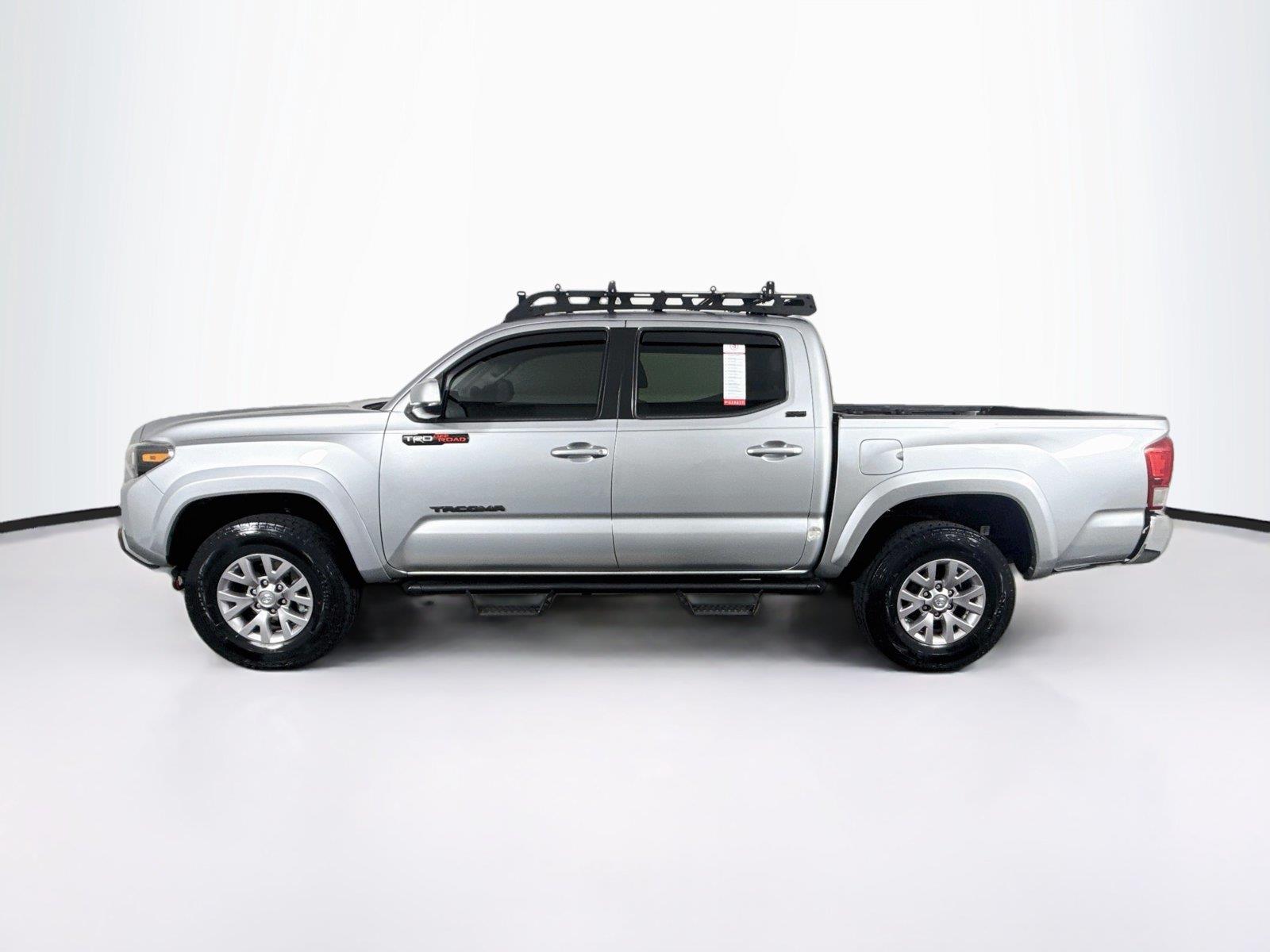 2019 Toyota Tacoma SR5 photo 11