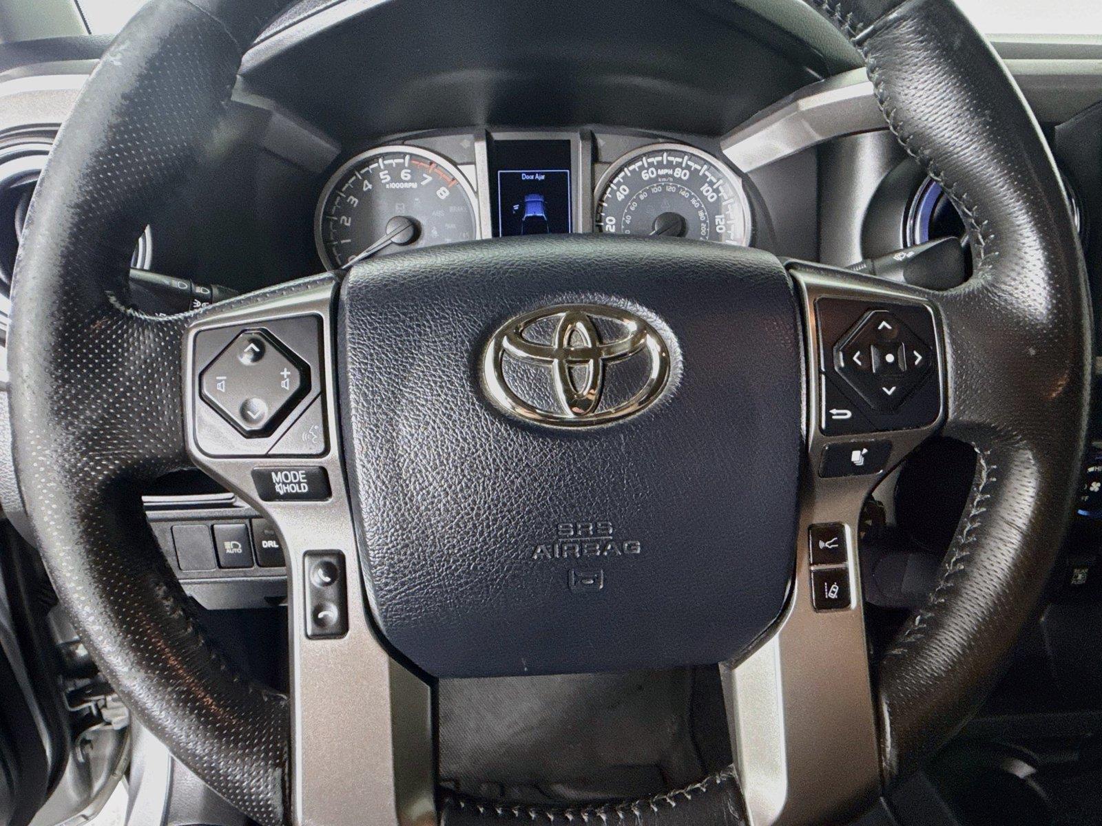 2019 Toyota Tacoma SR5 photo 14