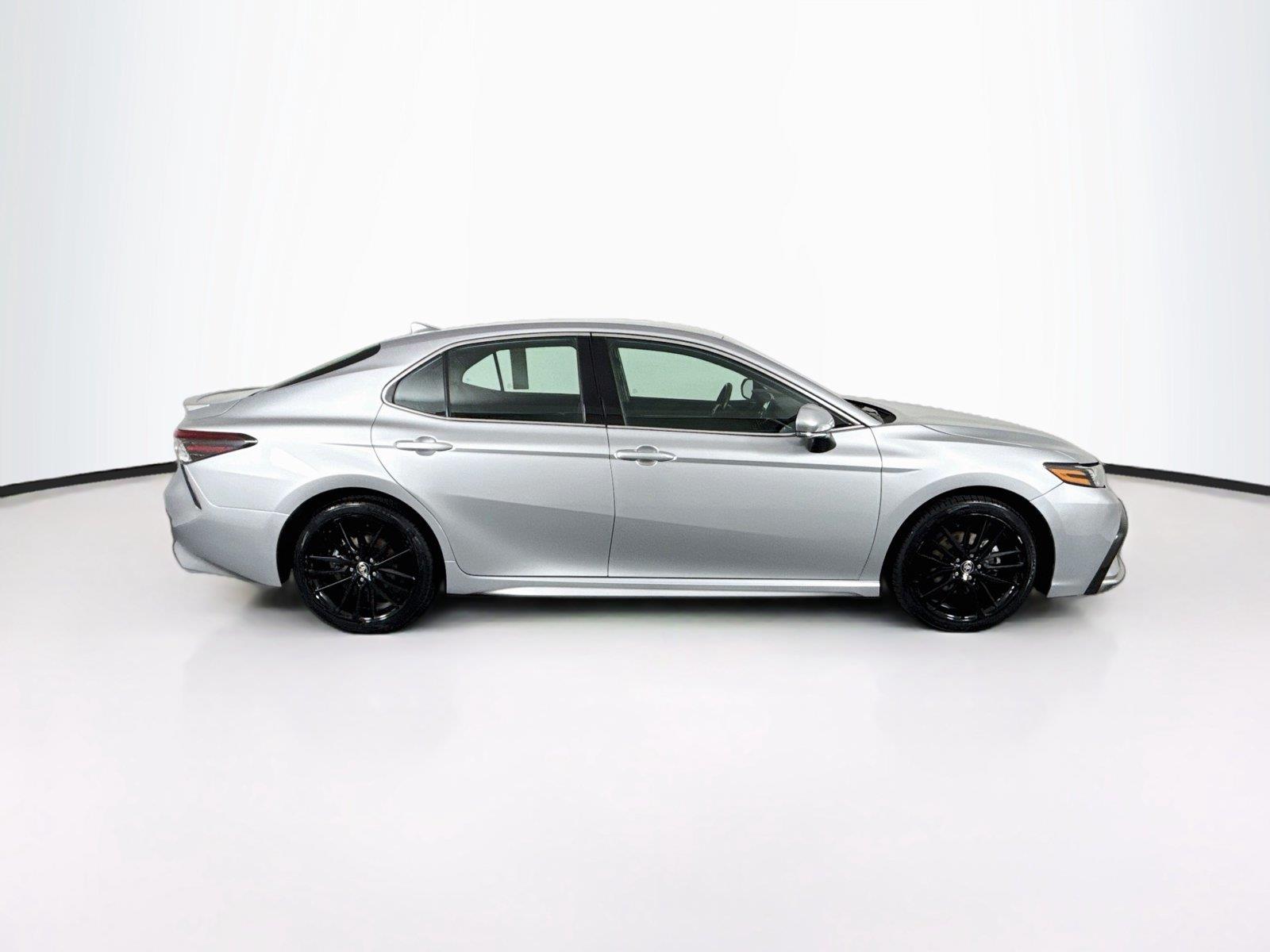 2024 Toyota Camry XSE photo 9