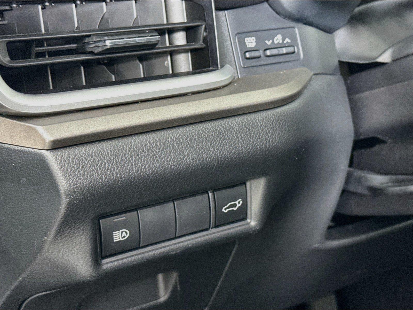 2025 Toyota Grand Highlander XLE photo 15