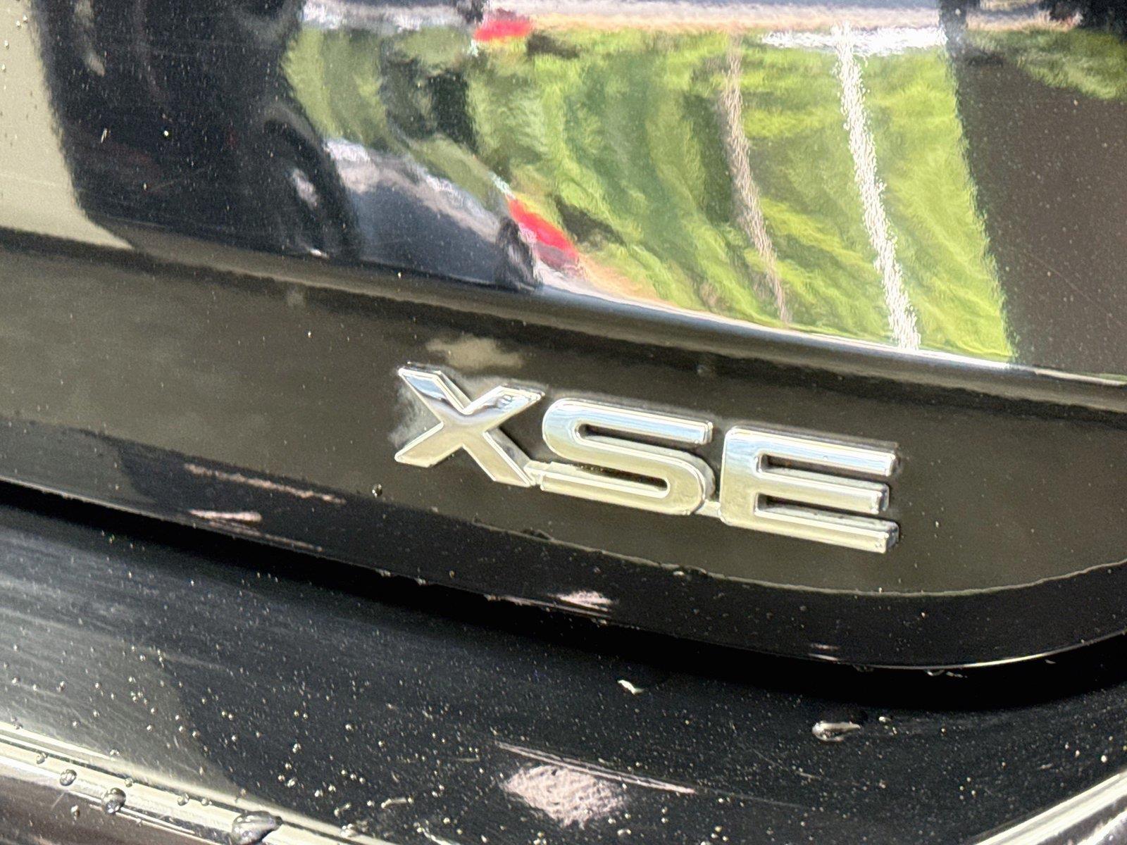2022 Toyota Highlander XSE photo 13