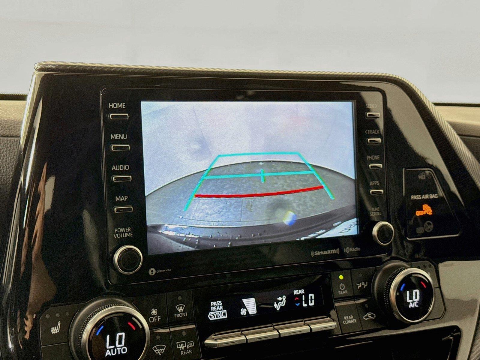 2022 Toyota Highlander XSE photo 24