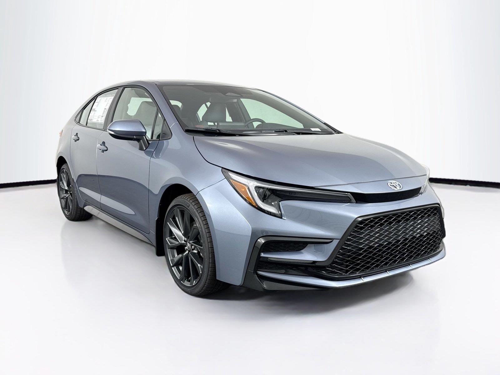 2026 Toyota Corolla SE photo 3