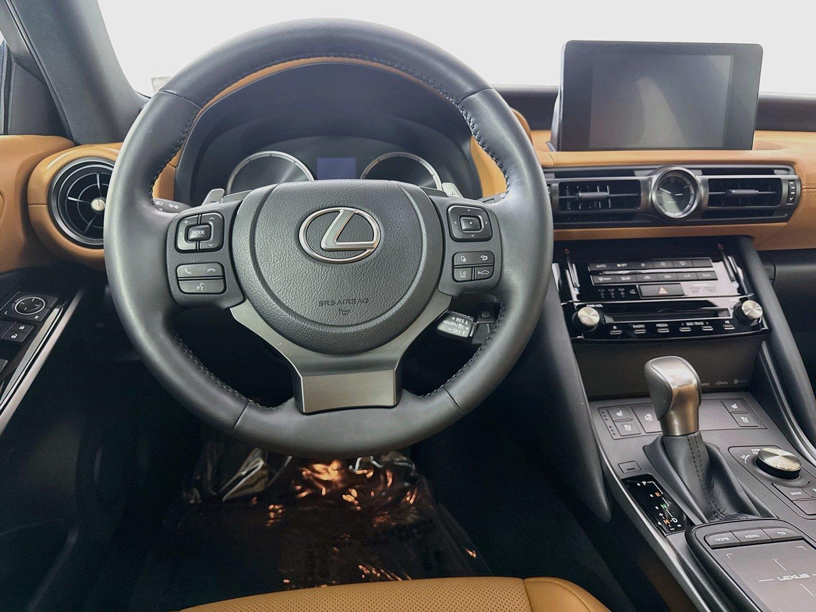 2024 Lexus IS IS 300 photo 29