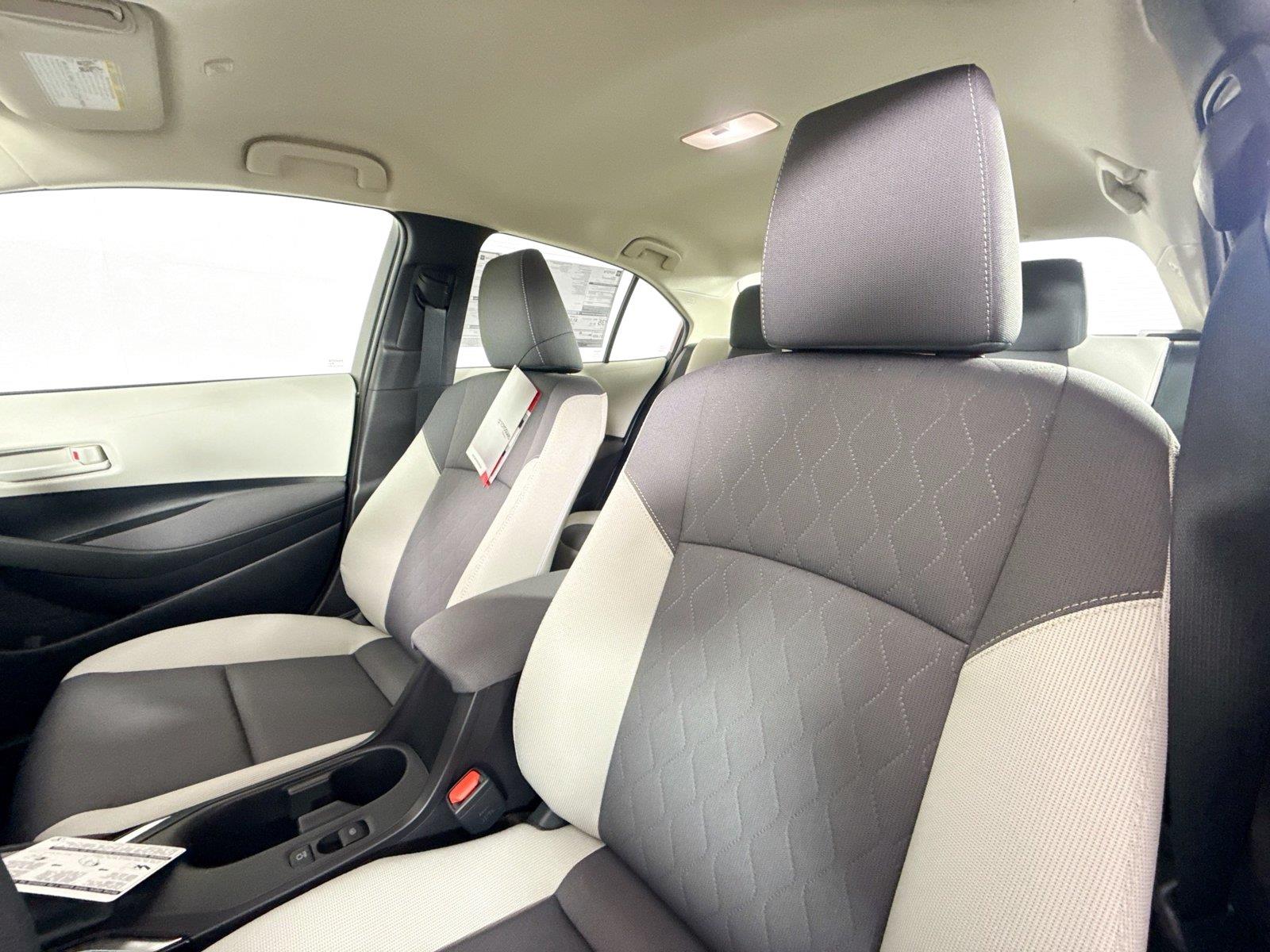 2026 Toyota Corolla LE photo 12