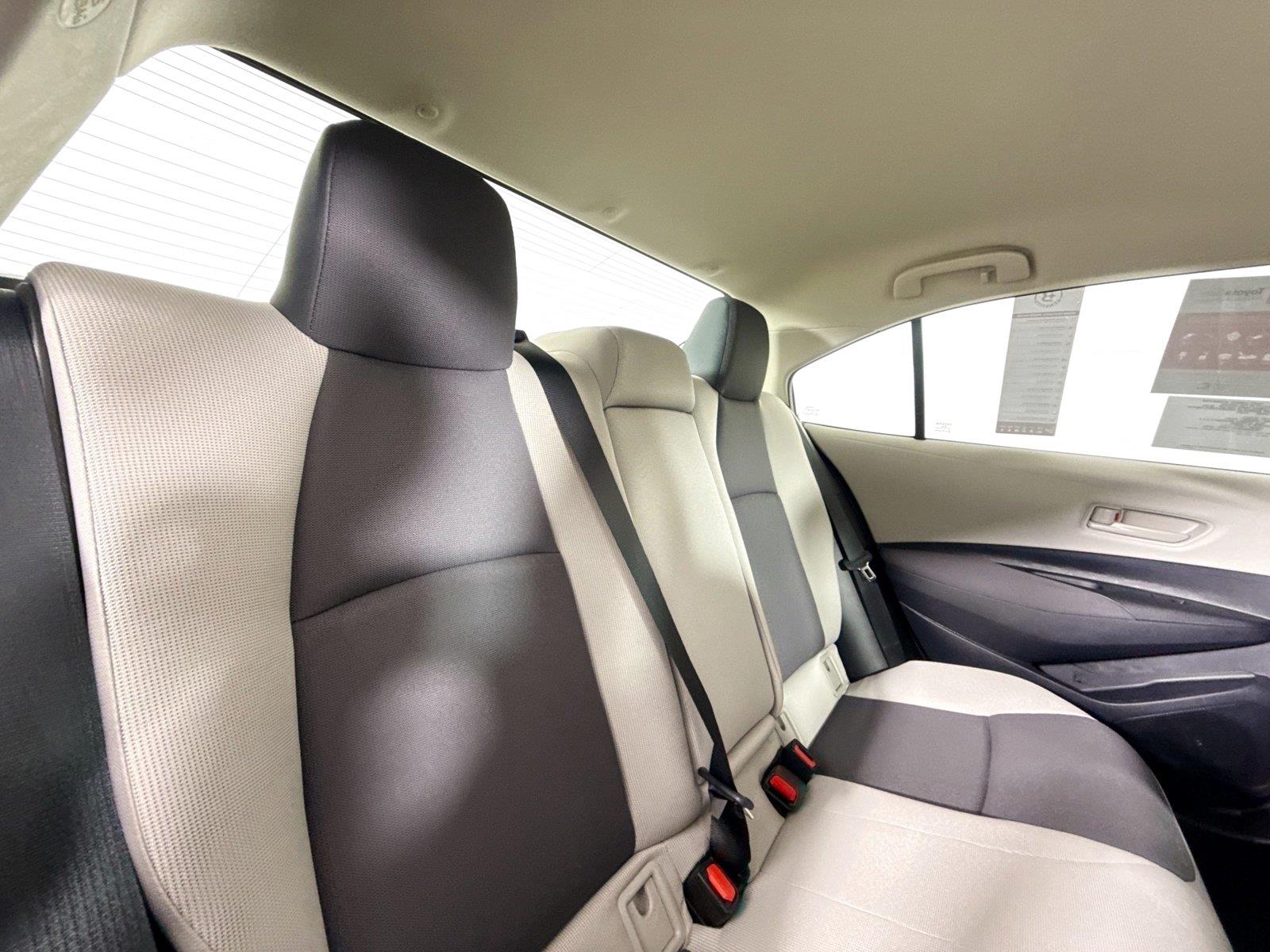 2026 Toyota Corolla LE photo 37