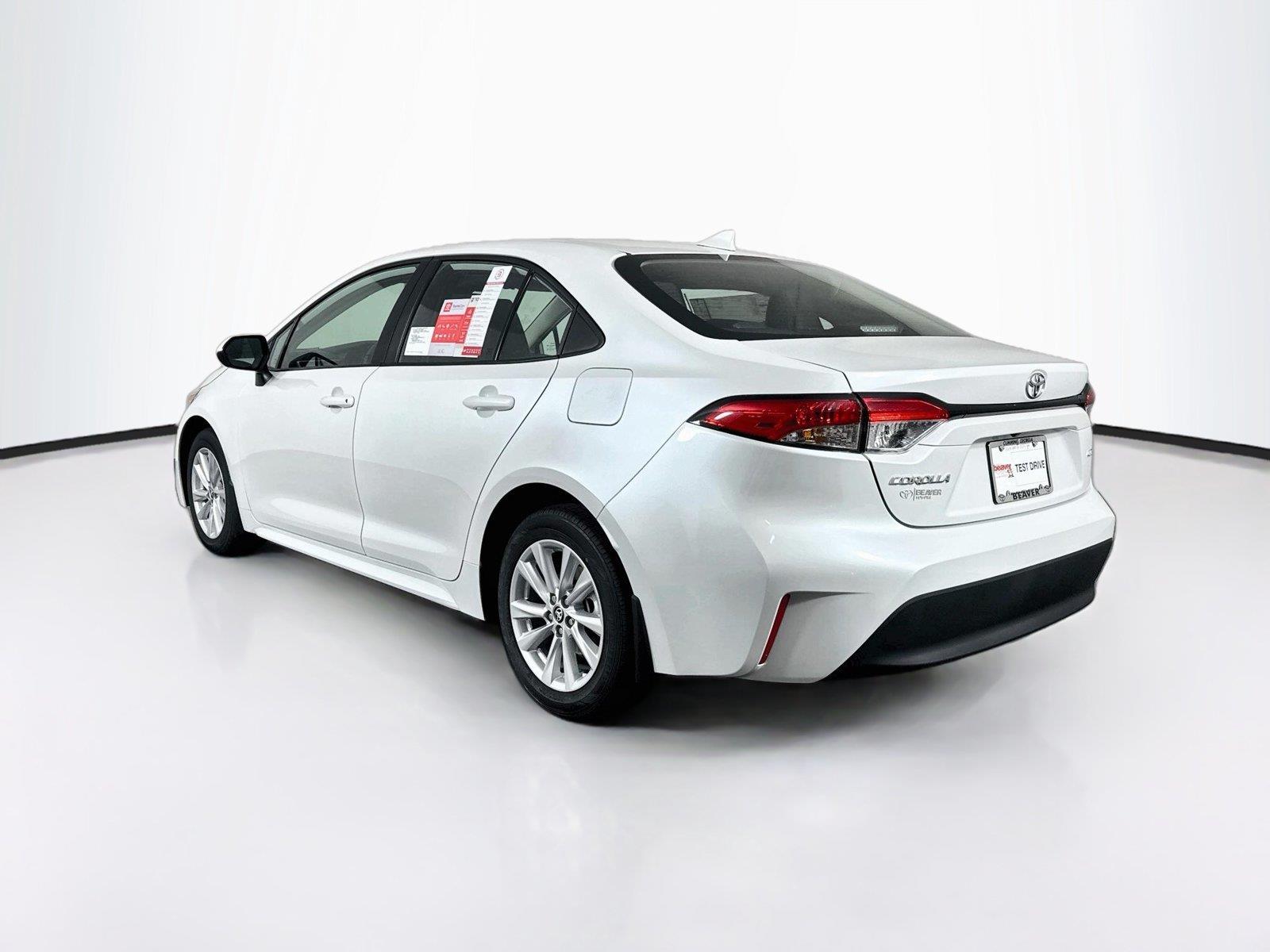 2026 Toyota Corolla LE photo 7