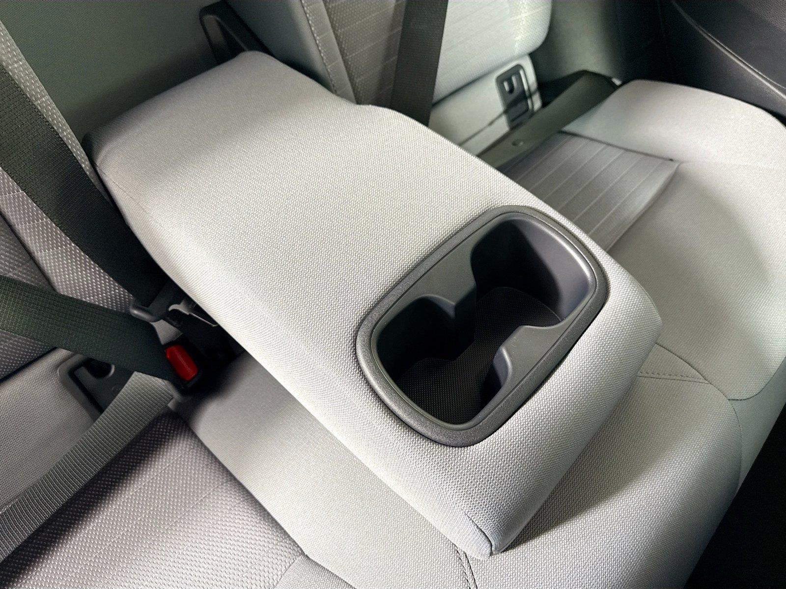 2026 Toyota Corolla SE photo 39