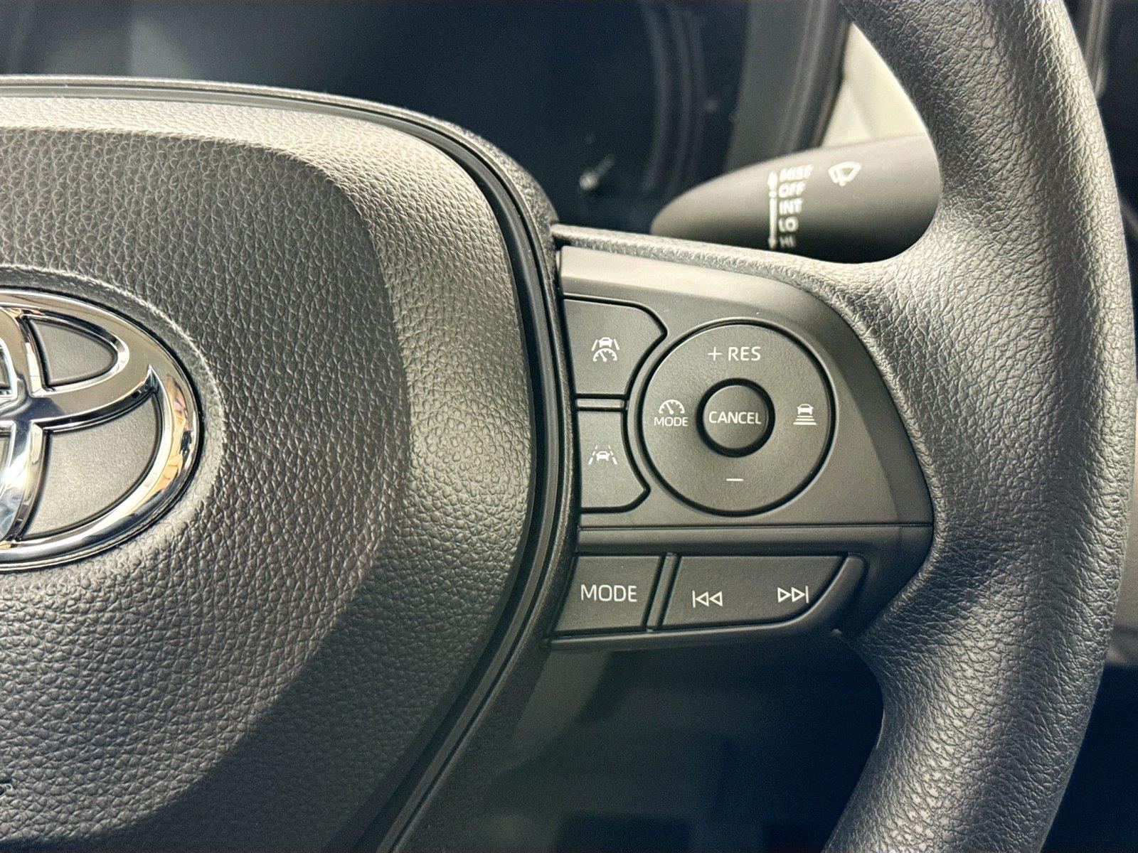 2026 Toyota Corolla LE photo 20