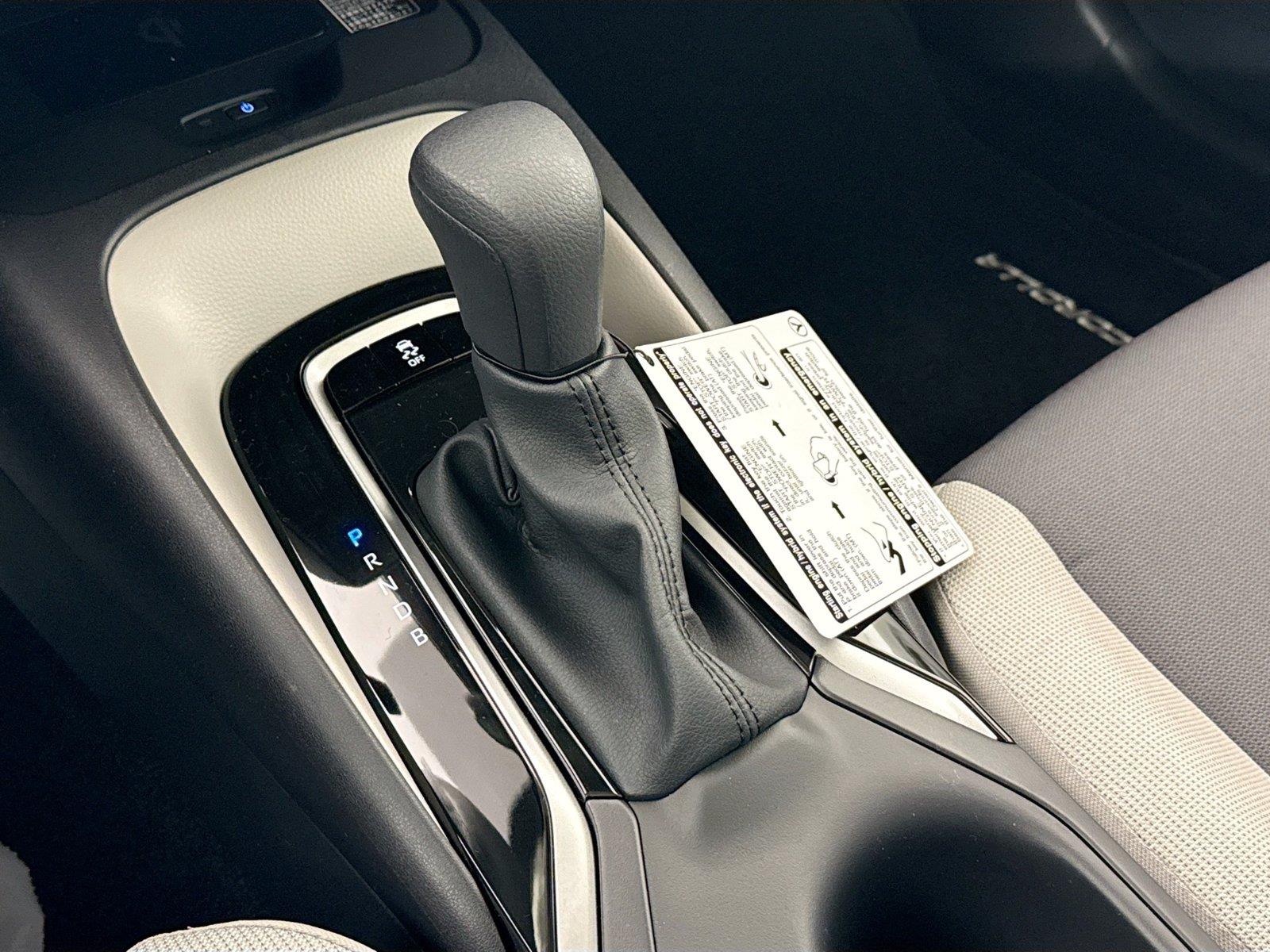2026 Toyota Corolla LE photo 26
