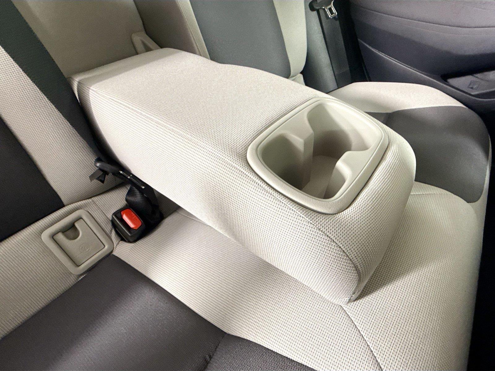 2026 Toyota Corolla LE photo 36
