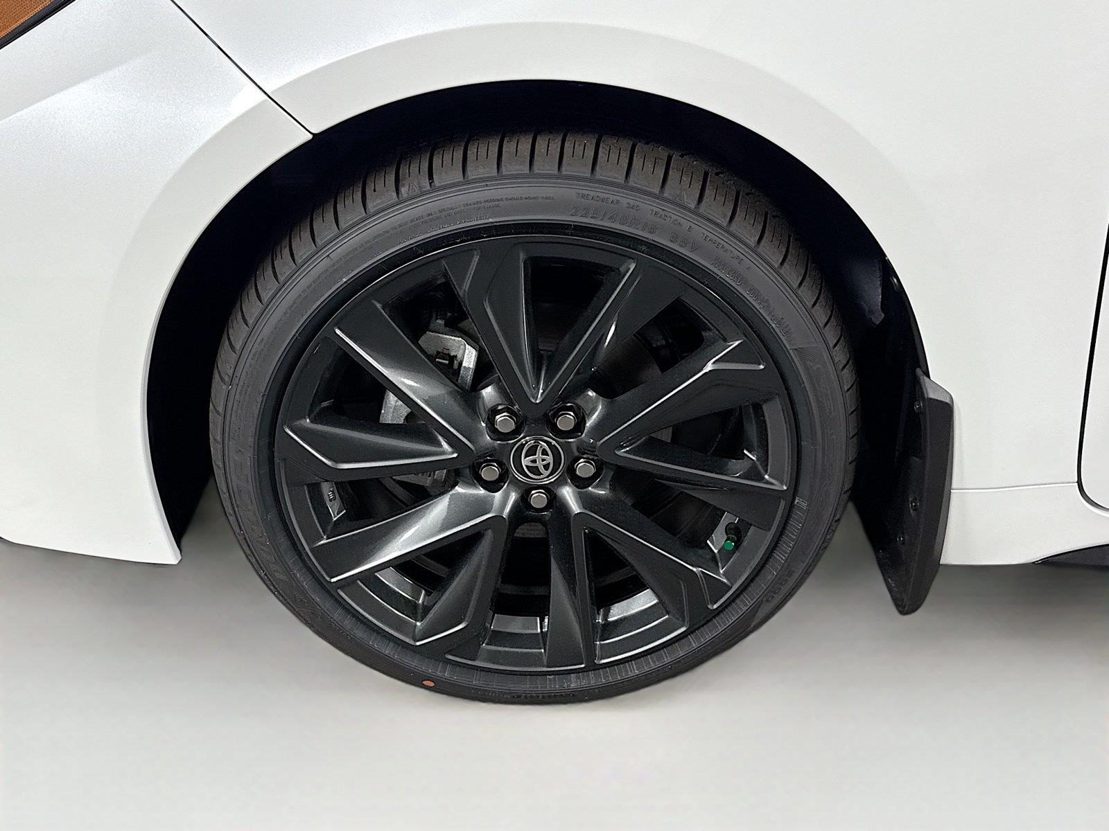 2026 Toyota Corolla SE photo 11
