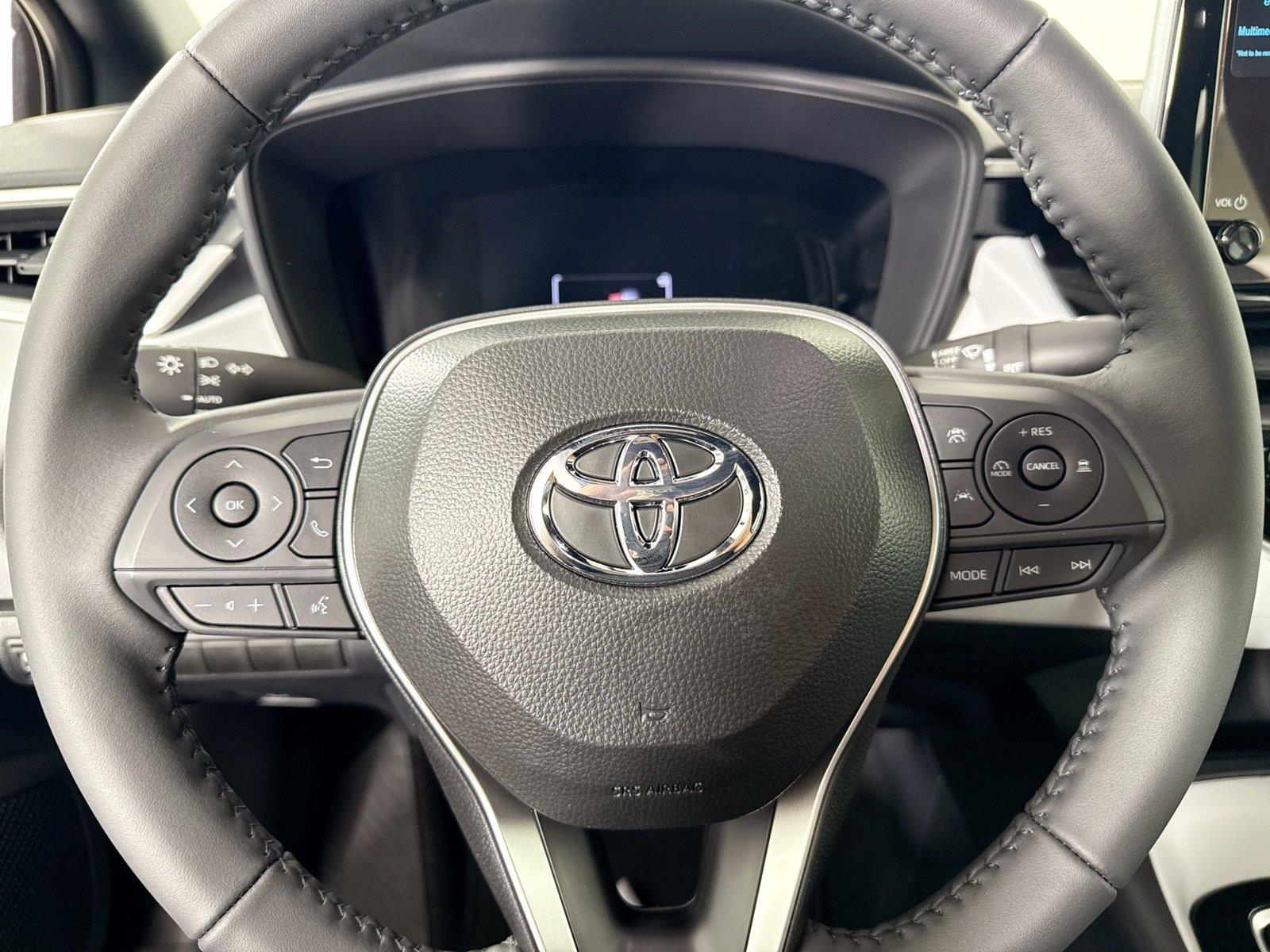 2026 Toyota Corolla SE photo 15