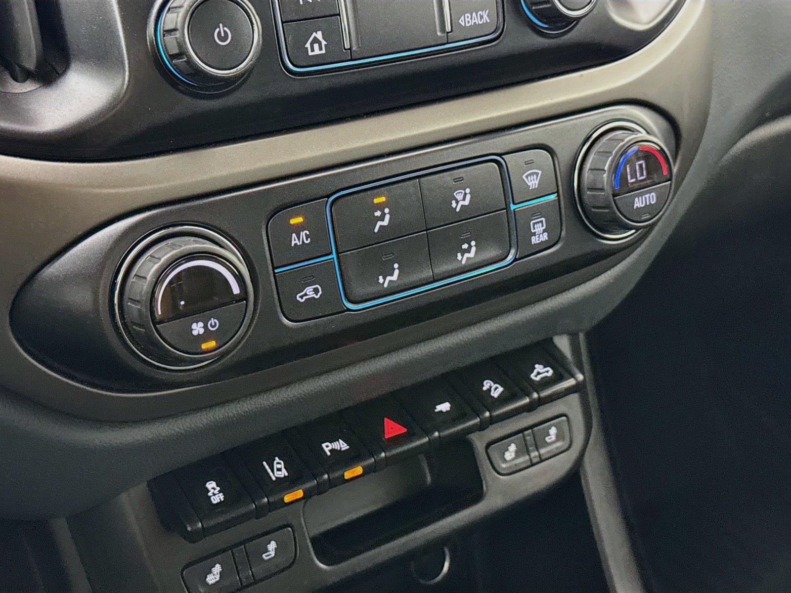 2021 Chevrolet Colorado 2WD Z71 photo 23
