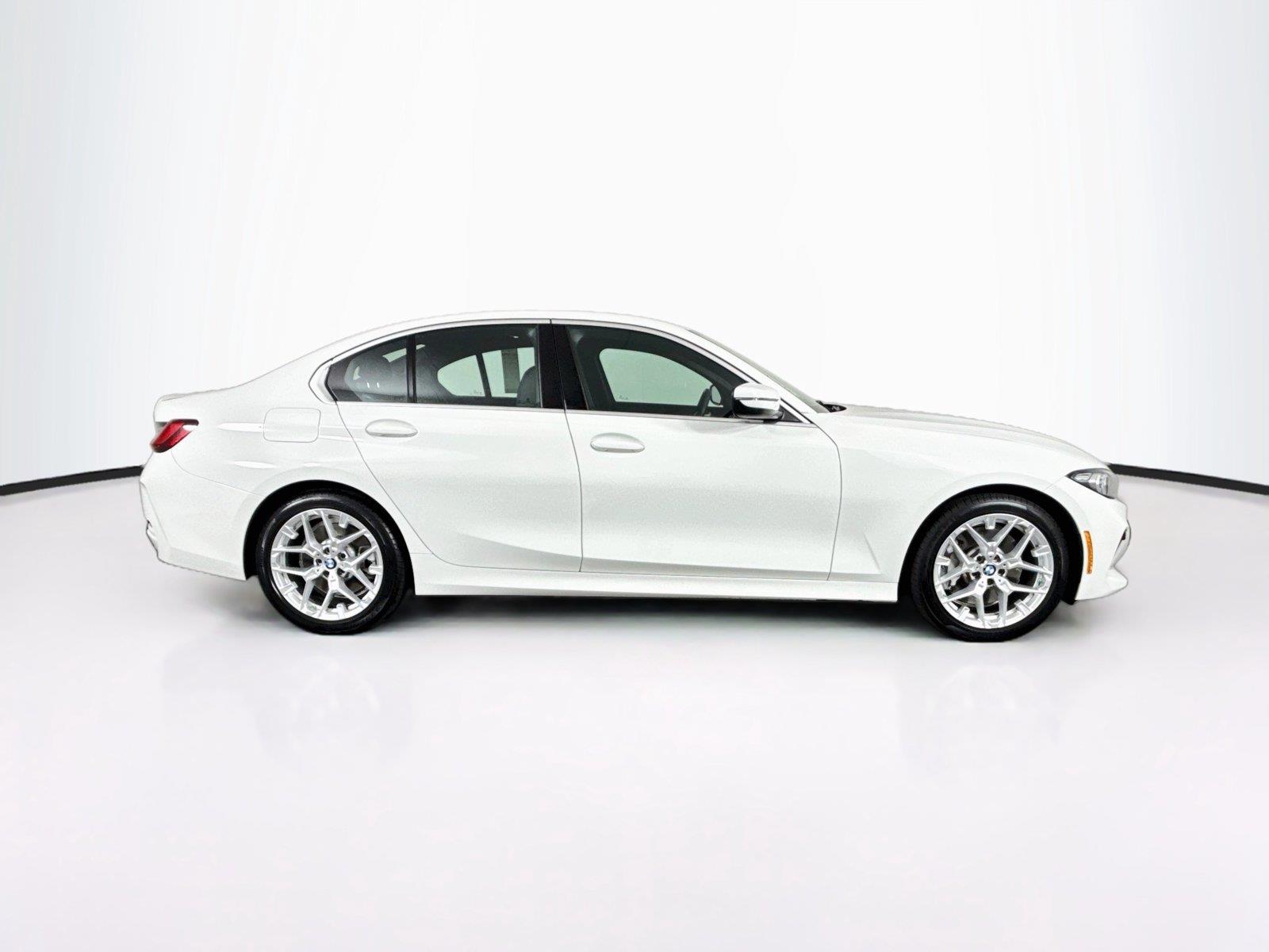 2026 BMW 3 Series 330i NA photo 10