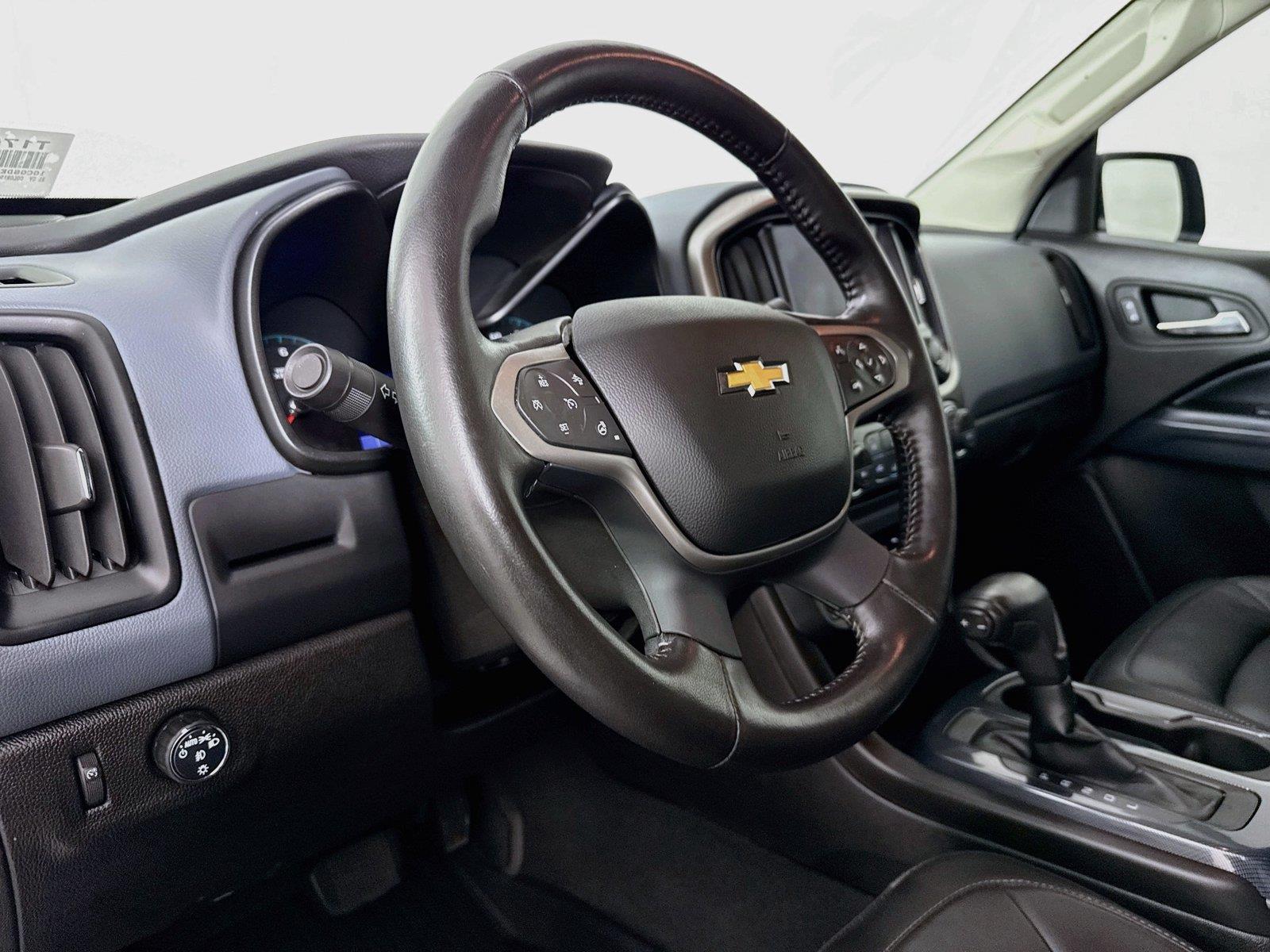 2021 Chevrolet Colorado 2WD Z71 photo 3