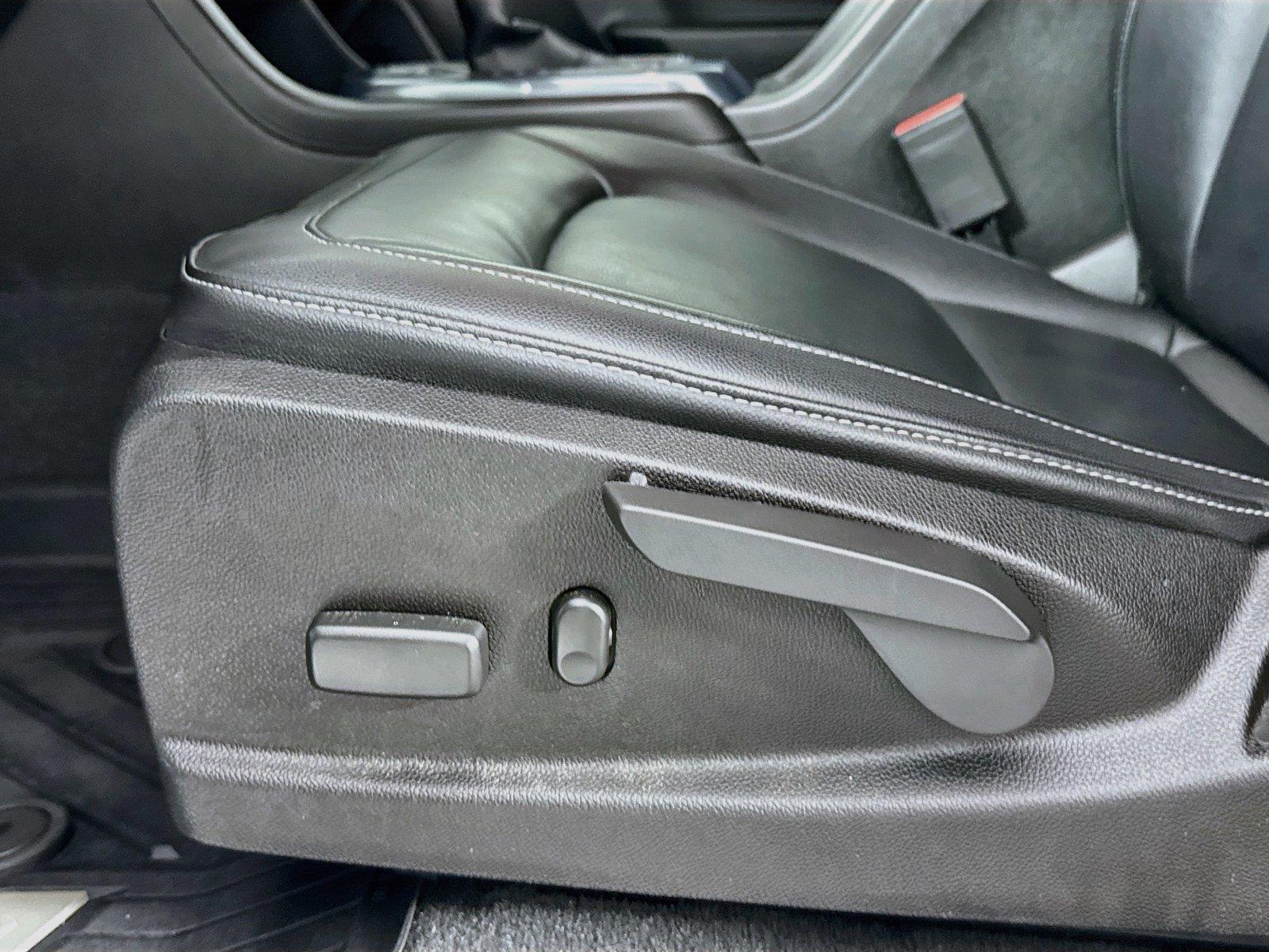 2021 Chevrolet Colorado 2WD Z71 photo 26
