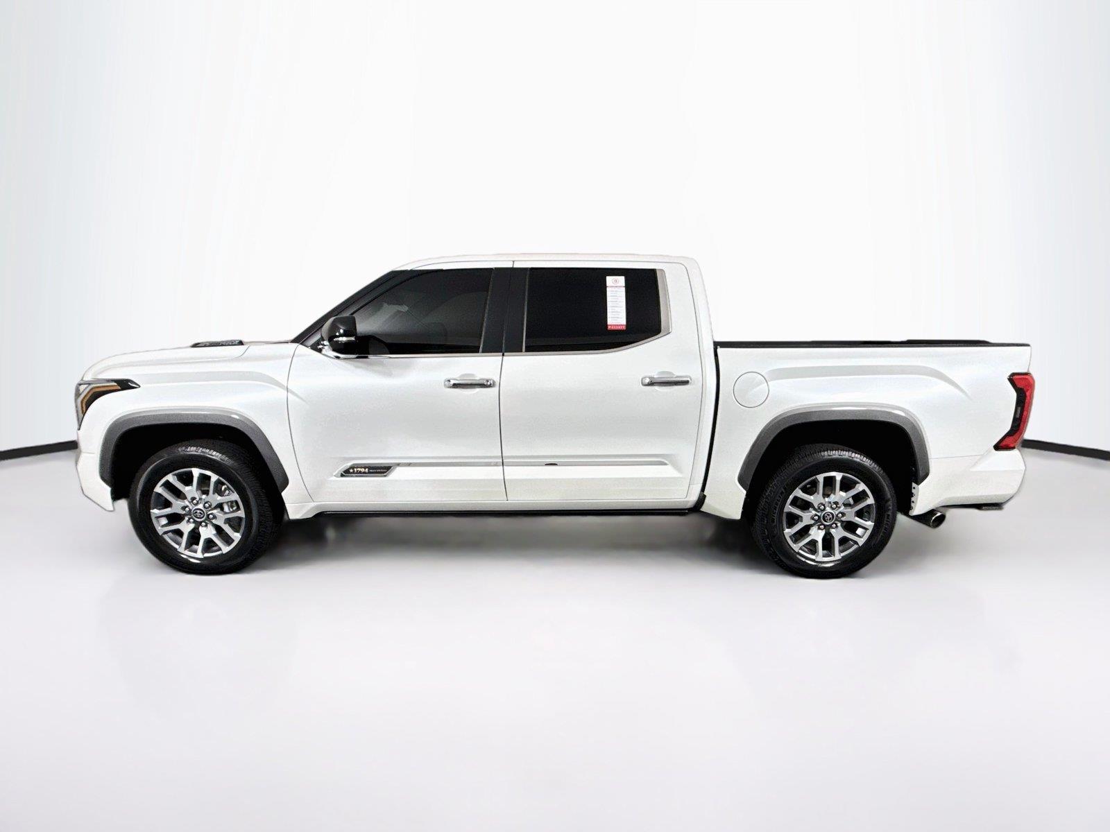 2024 Toyota Tundra 1794 Edition HV photo 13