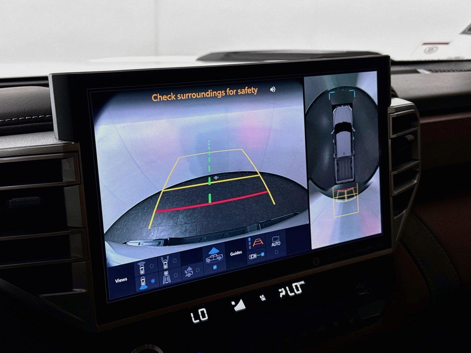 2024 Toyota Tundra 1794 Edition HV photo 25