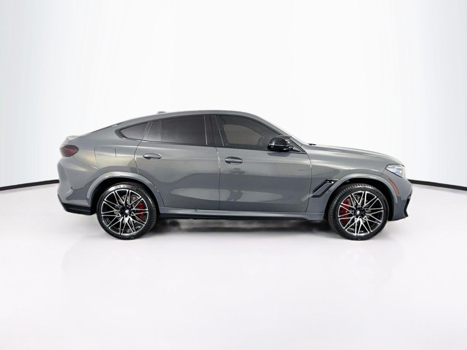 2022 BMW X6 M Competition photo 10
