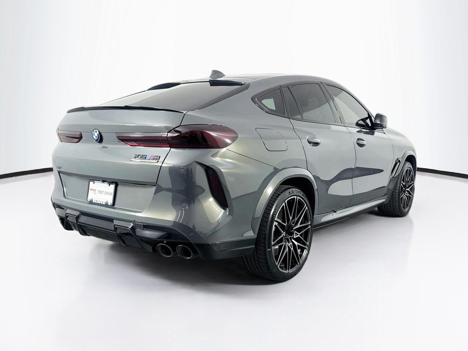 2022 BMW X6 M