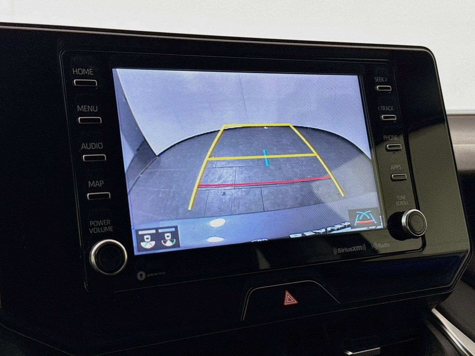2022 Toyota Venza LE photo 21