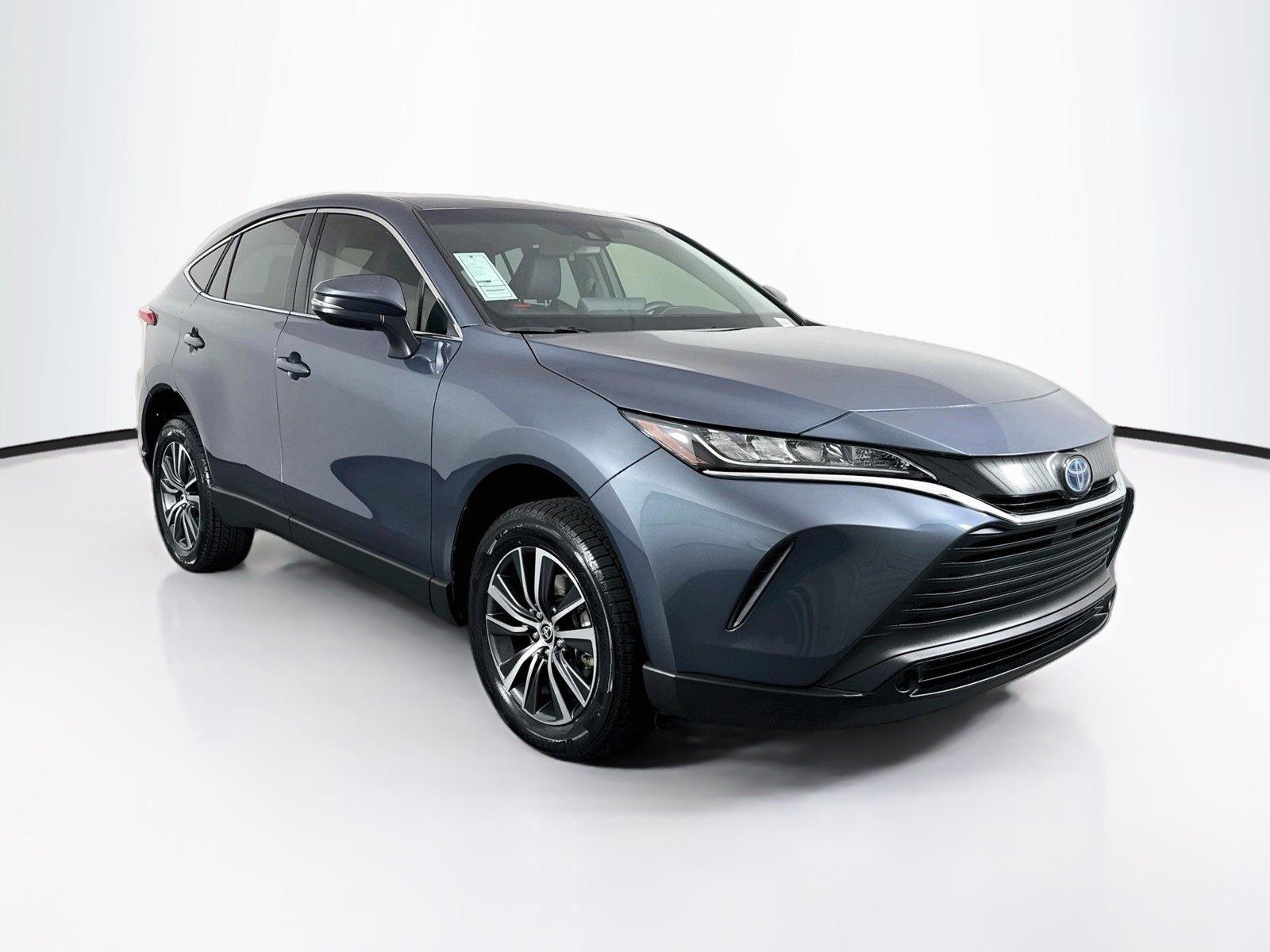 2022 Toyota Venza LE photo 7