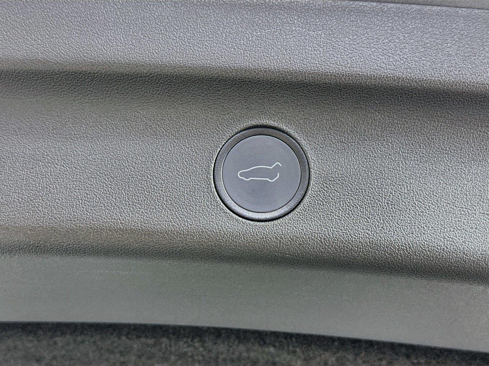 2021 Tesla Model Y Long Range photo 35