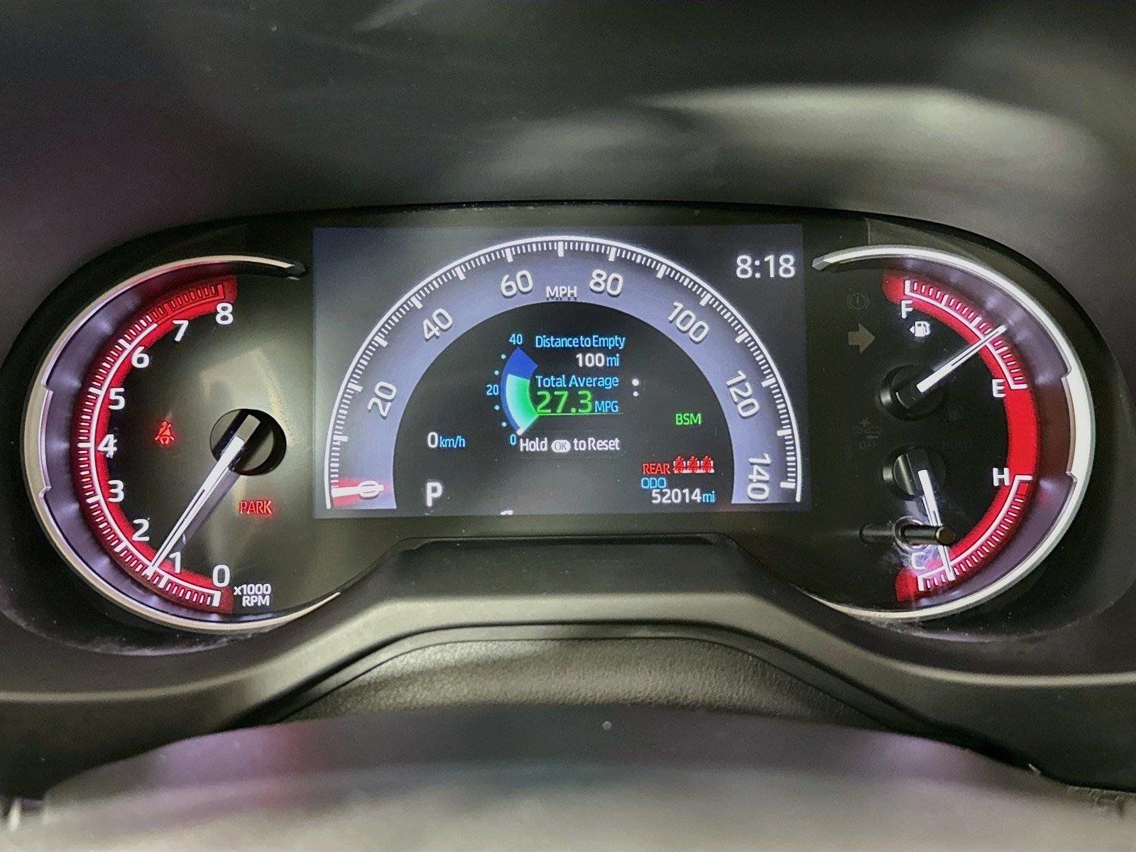 2025 Toyota RAV4 XLE photo 19