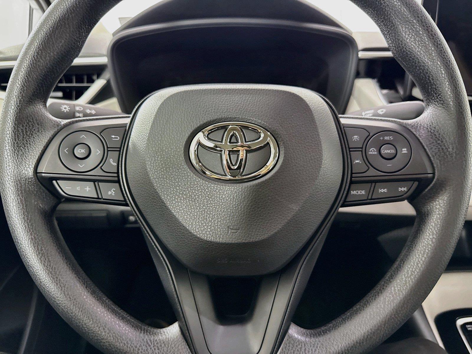 2026 Toyota Corolla Hybrid LE photo 15