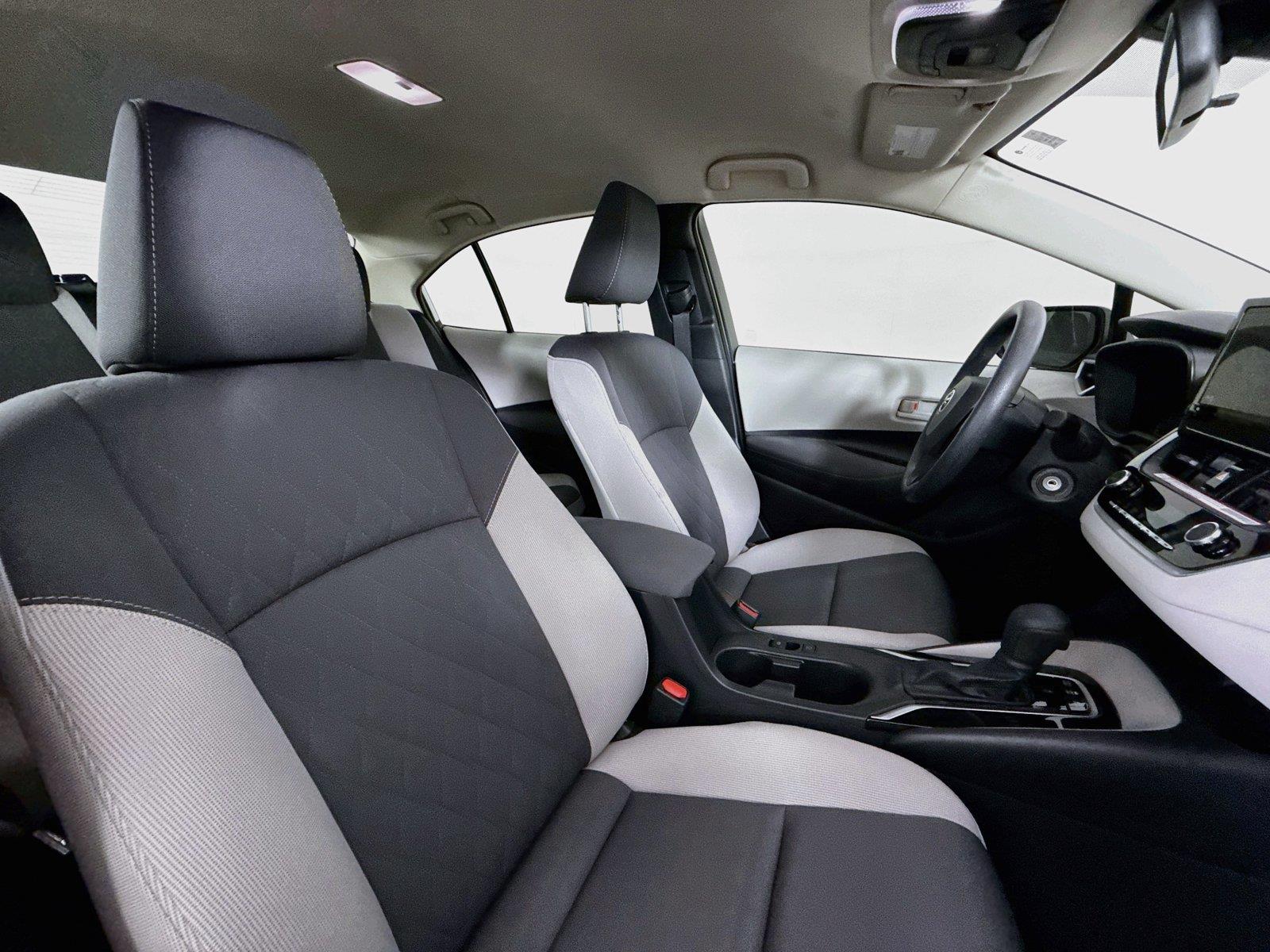 2026 Toyota Corolla Hybrid LE photo 37
