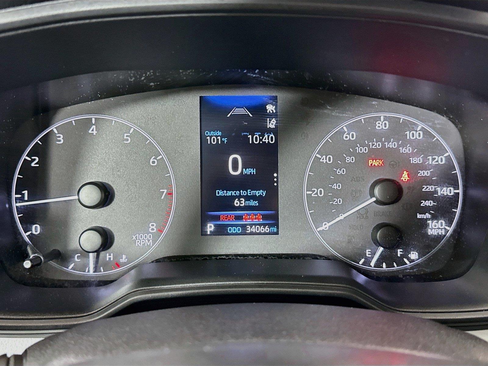 2025 Toyota Corolla SE photo 19