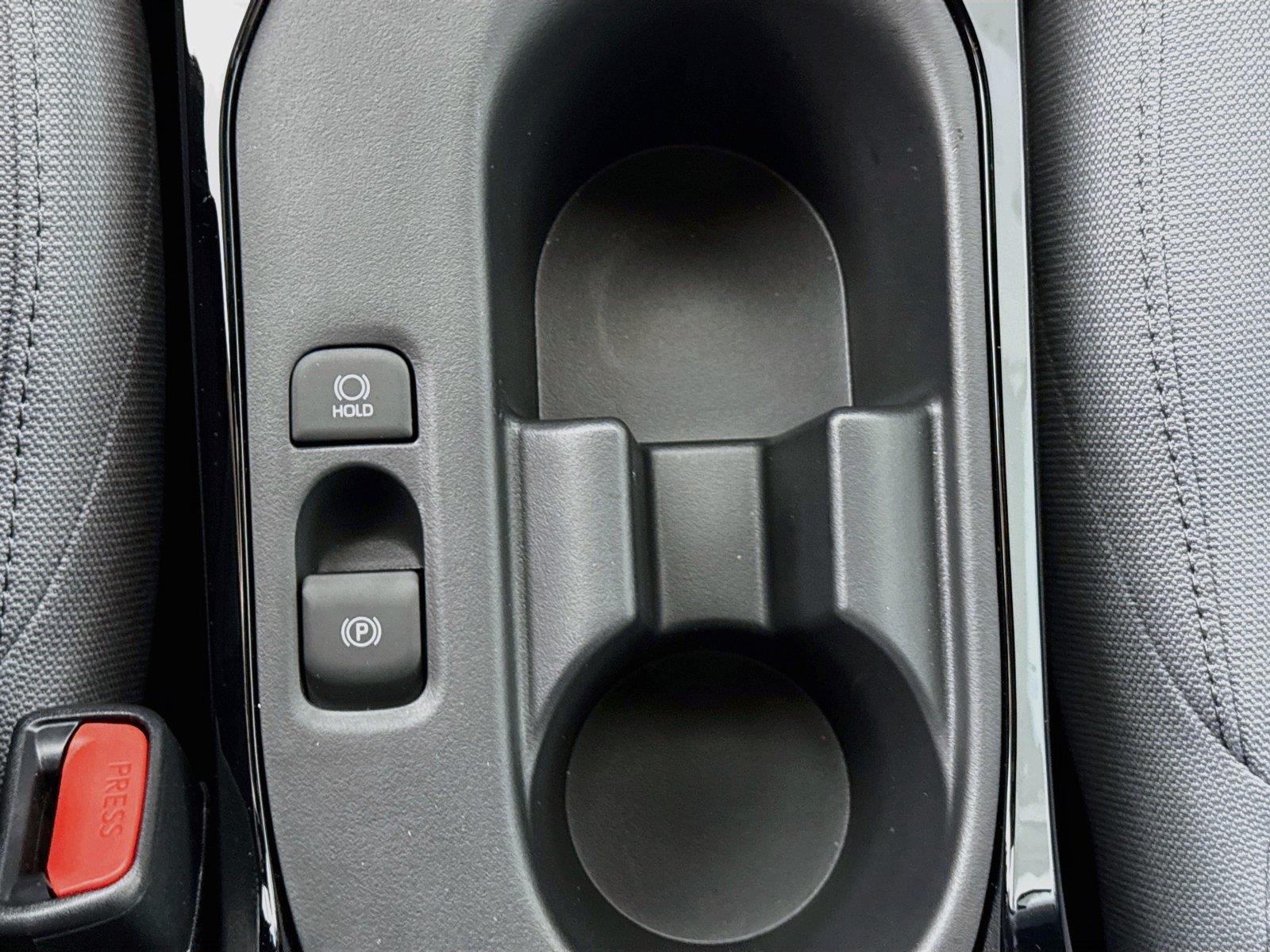 2025 Toyota Corolla SE photo 31