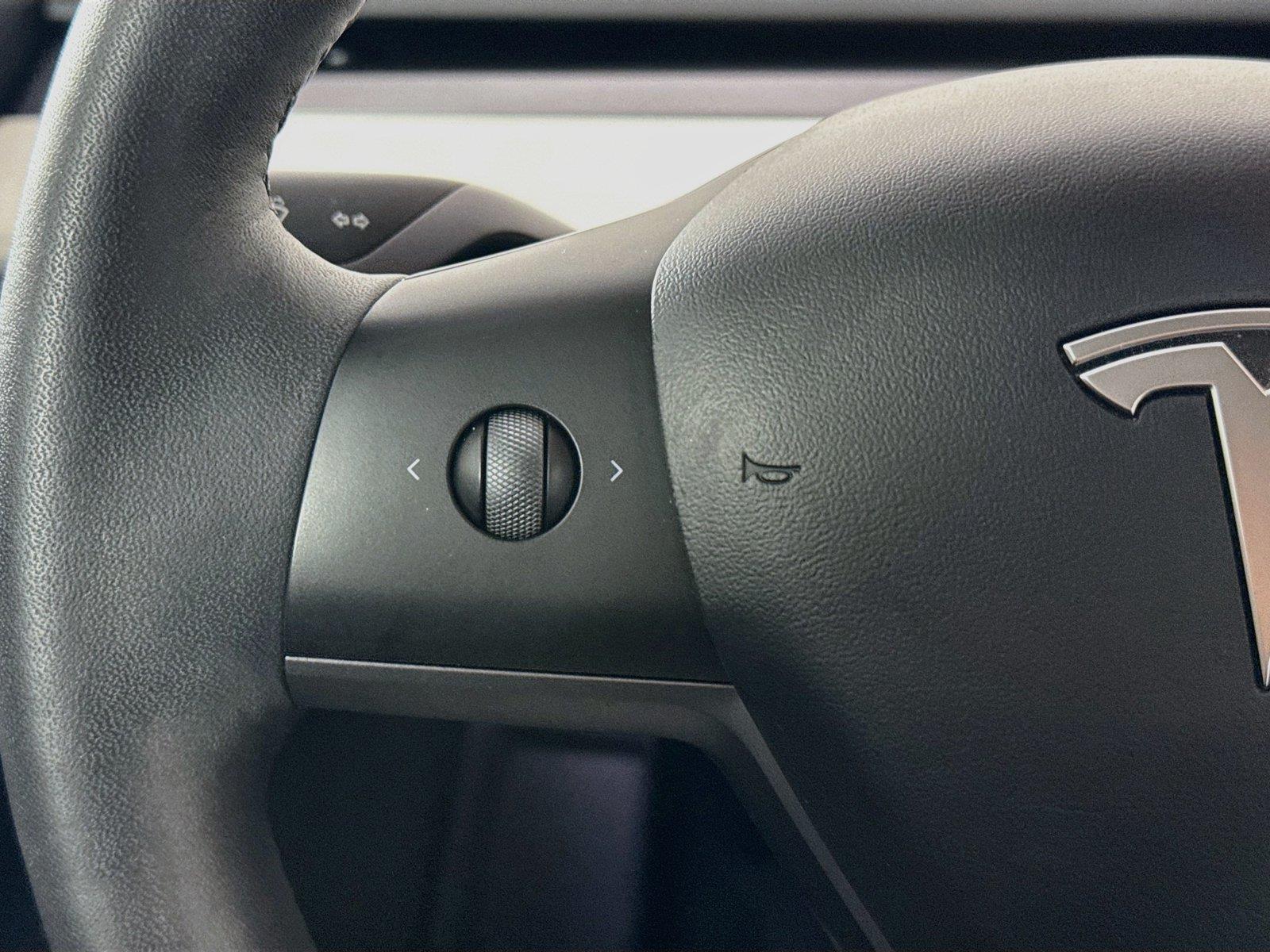2021 Tesla Model Y Long Range photo 16