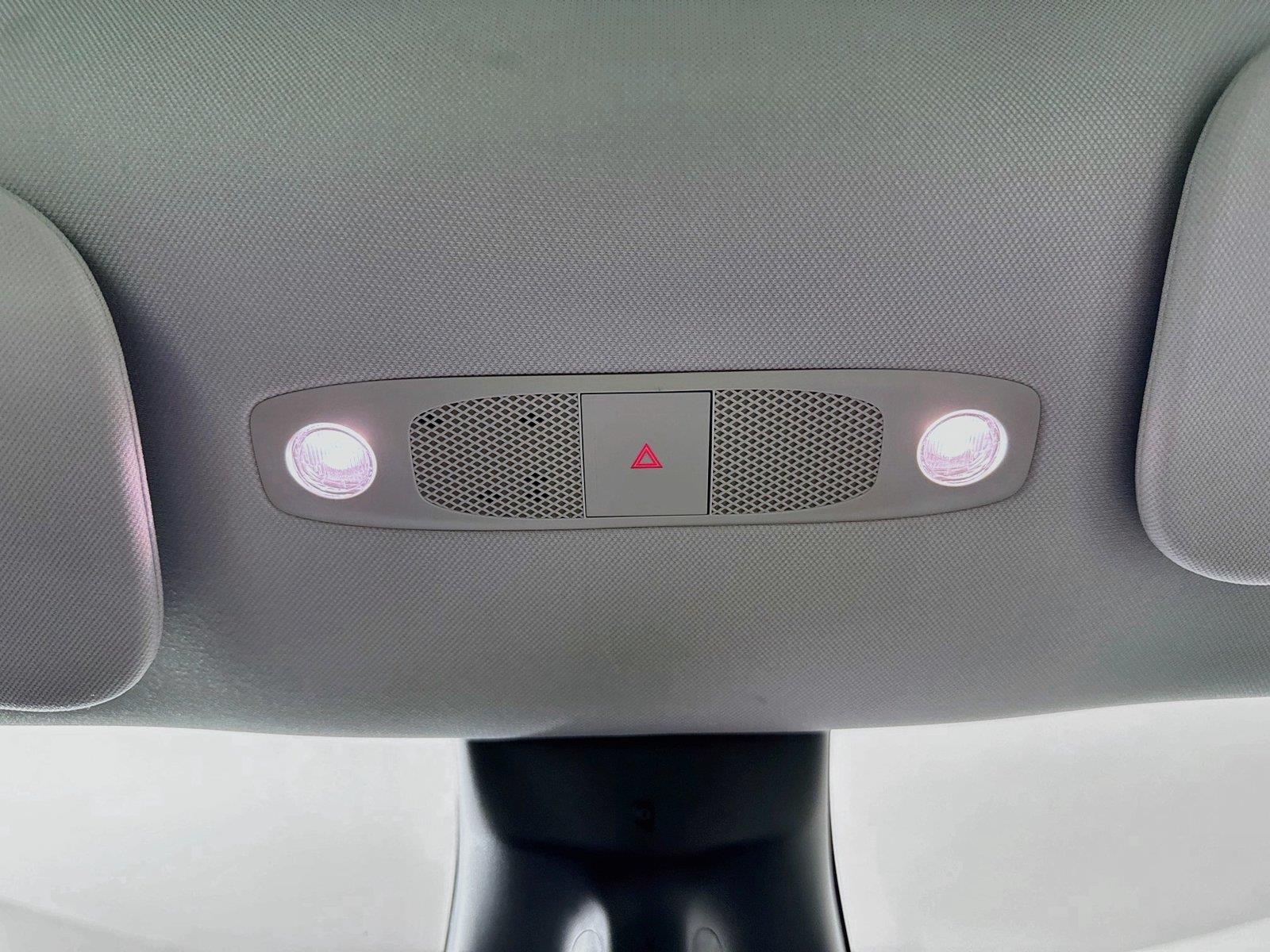 2021 Tesla Model Y Long Range photo 19