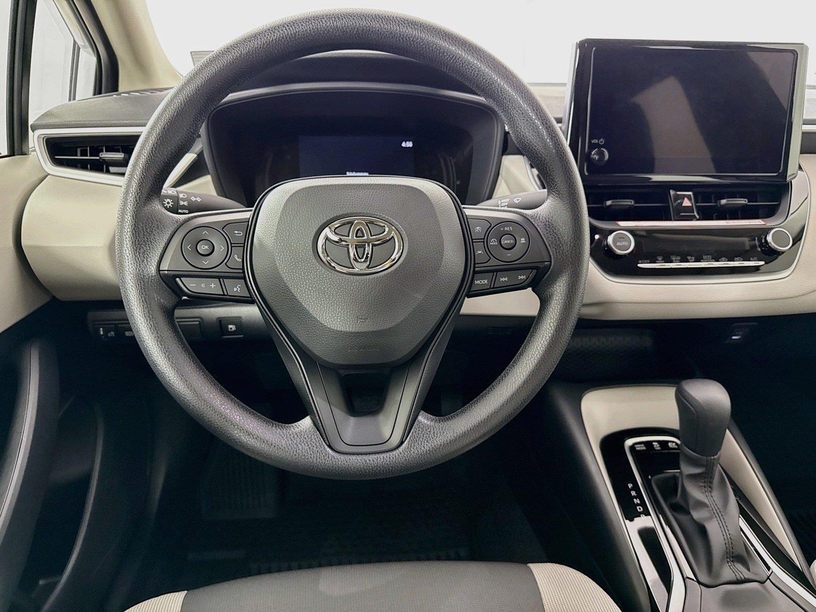 2026 Toyota Corolla Hybrid LE photo 27