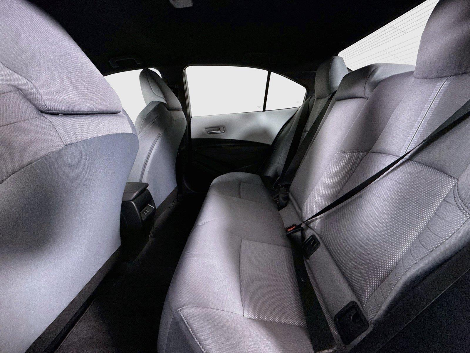 2025 Toyota Corolla SE photo 34