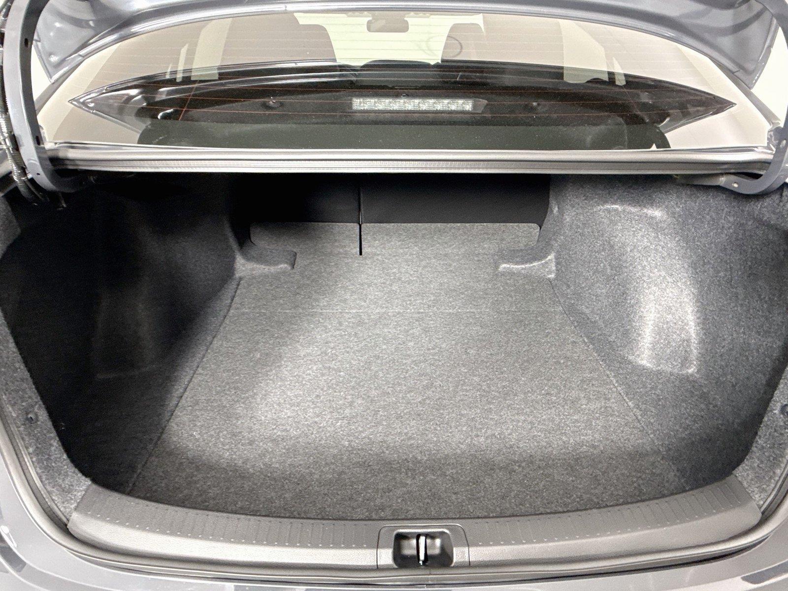 2025 Toyota Corolla SE photo 39