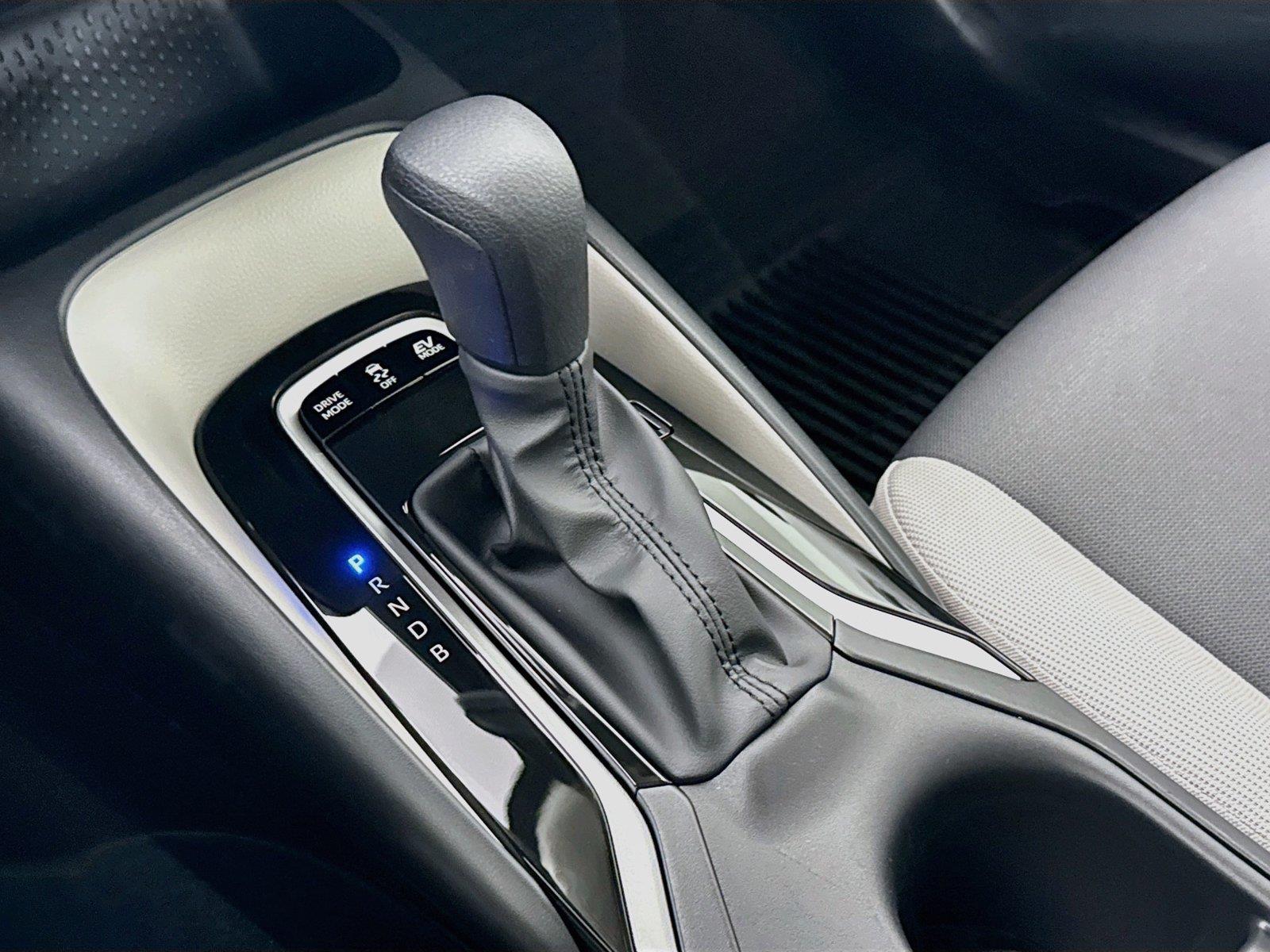 2026 Toyota Corolla Hybrid LE photo 23