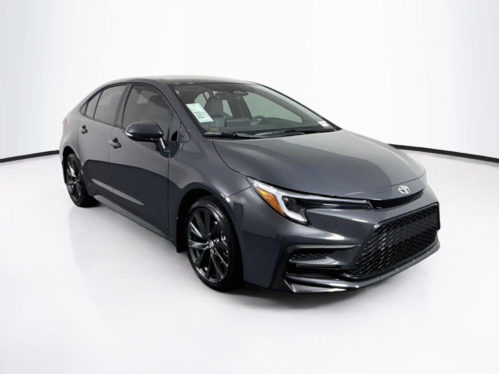 2025 Toyota Corolla SE photo 3