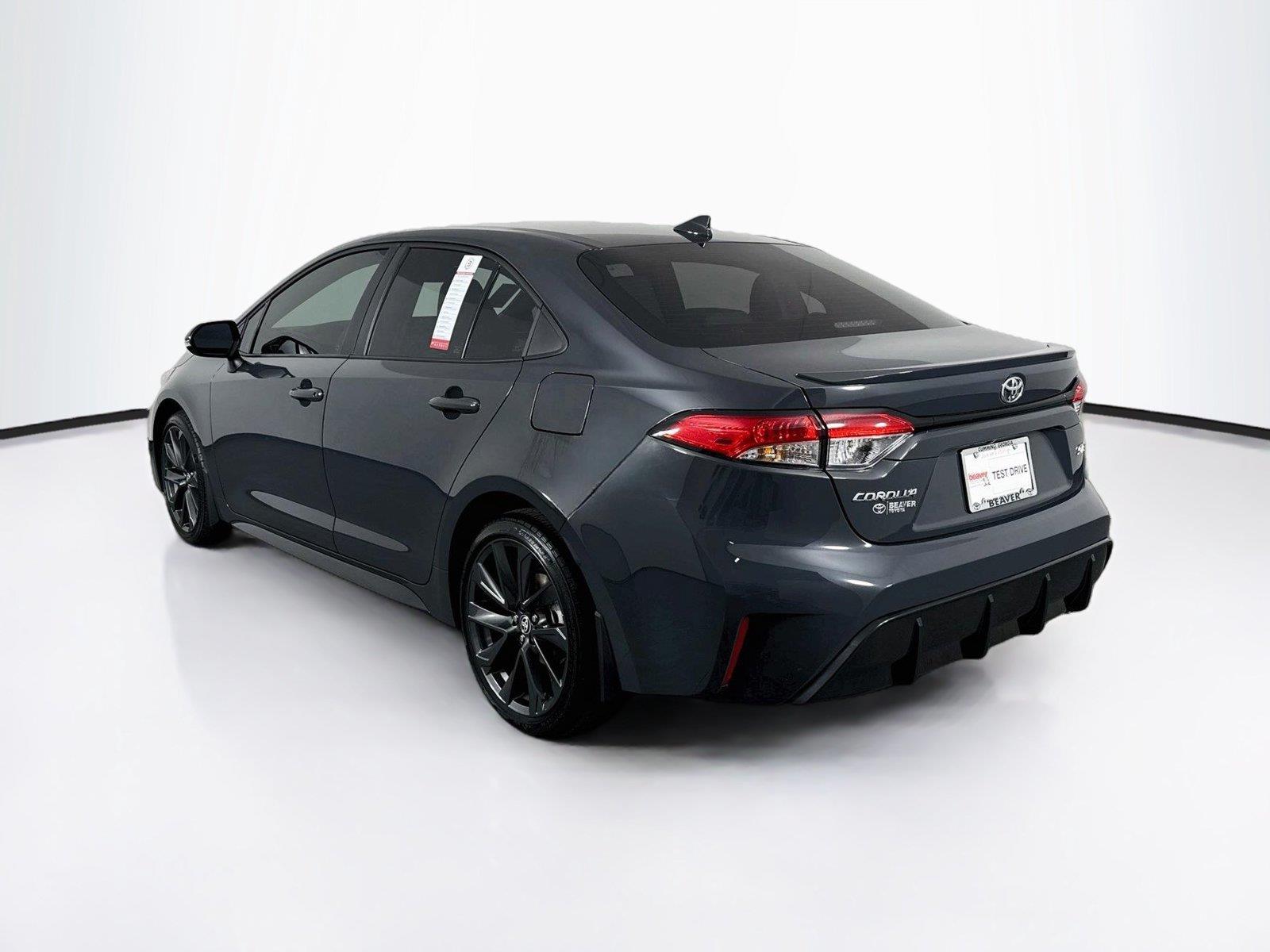 2025 Toyota Corolla SE photo 7