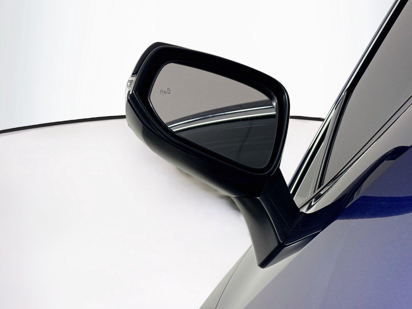 2022 Toyota RAV4 XLE photo 4