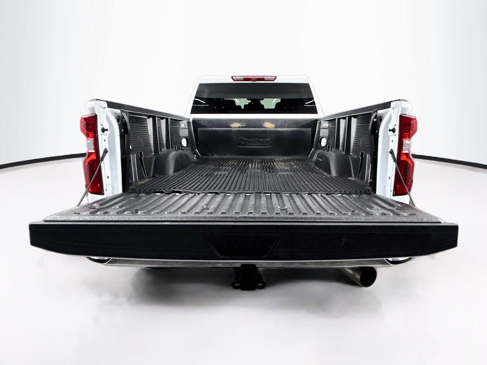2025 Chevrolet Silverado 3500HD LT photo 34