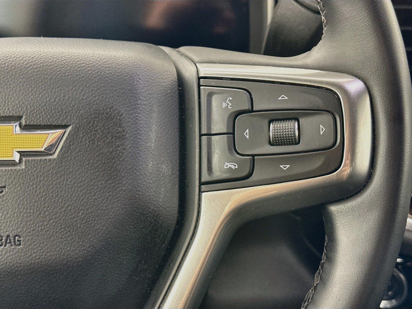 2025 Chevrolet Silverado 3500HD LT photo 19